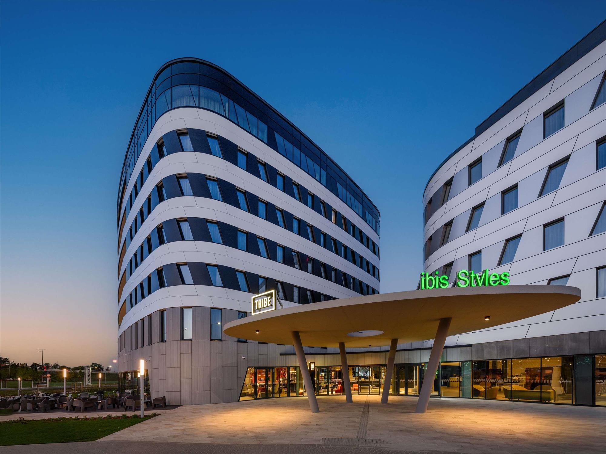 ibis Styles Budapest Airport 1