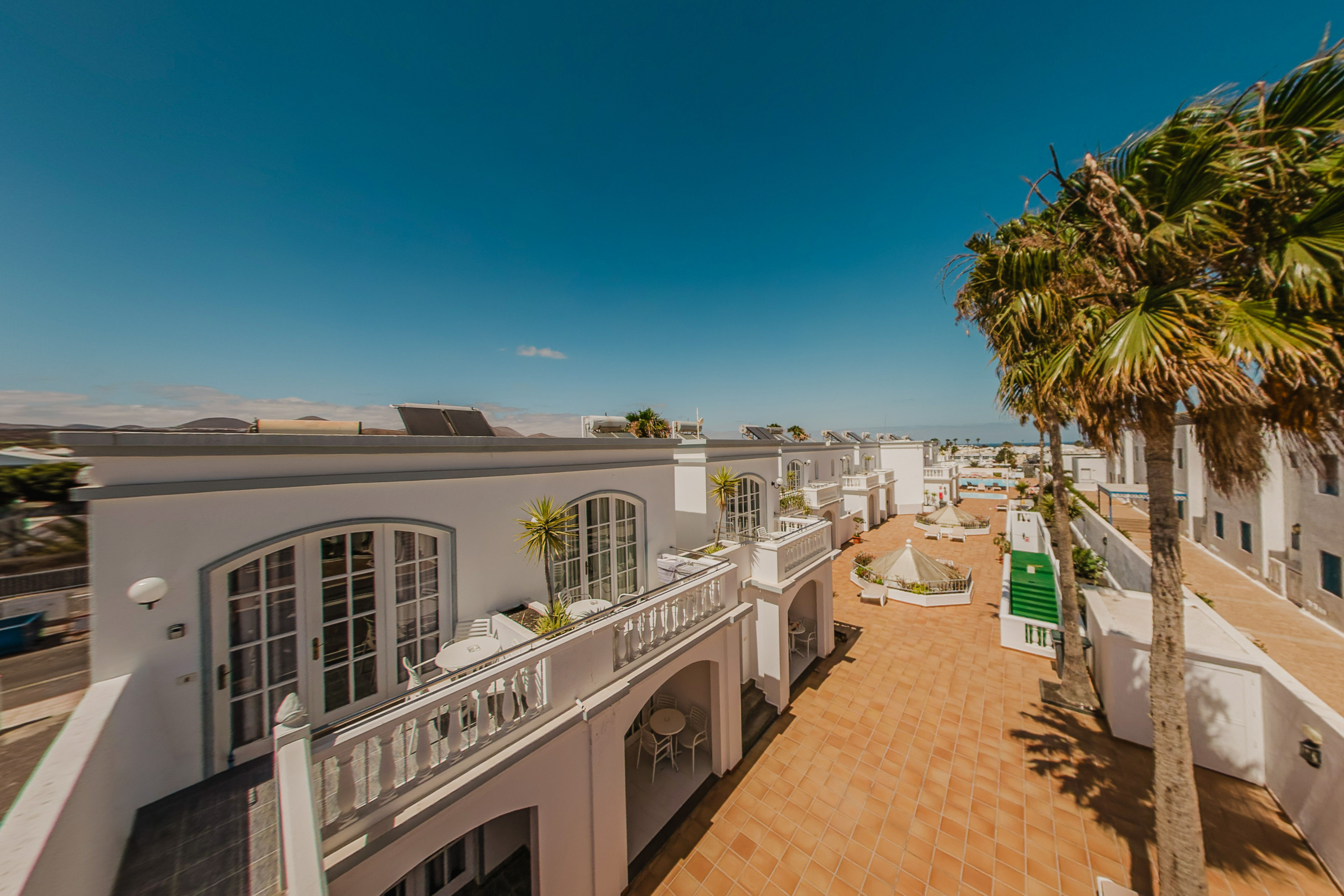 Apartamentos Corona Mar- Select Adults 2
