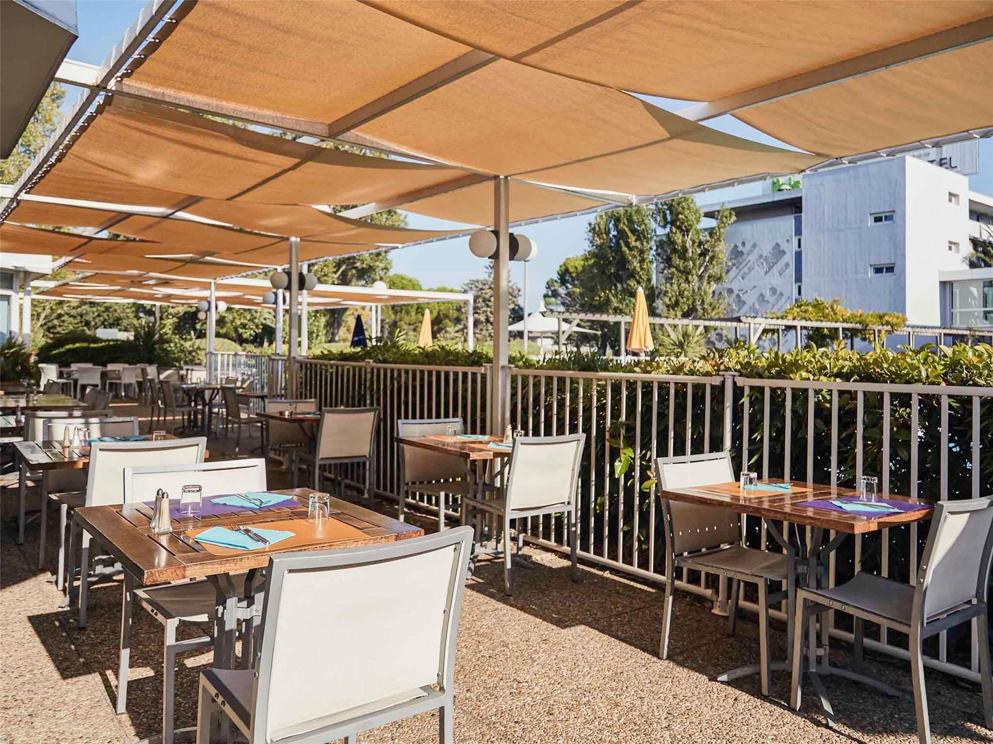 ibis Styles Marseille Aéroport 2