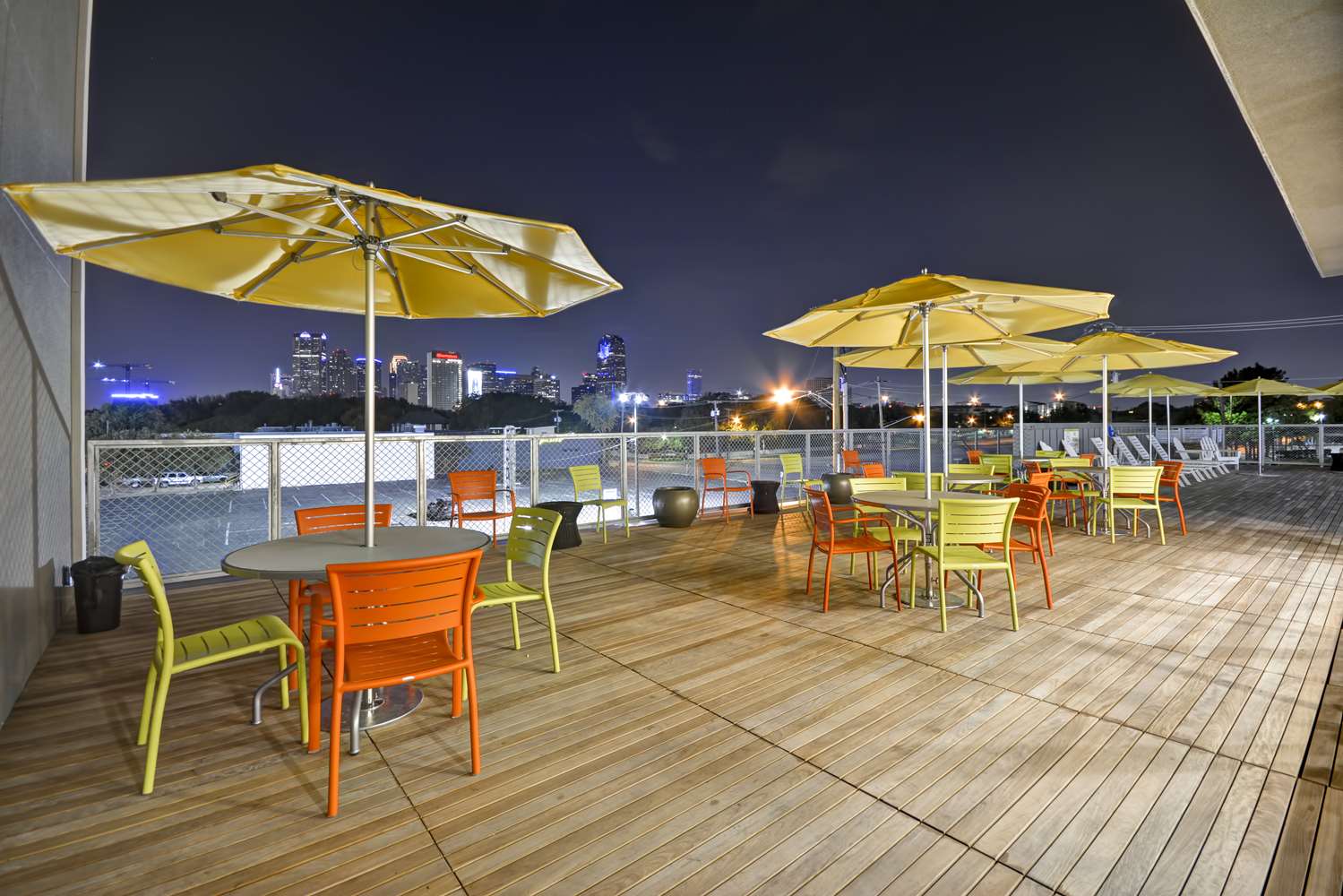 Home2 Suites by Hilton Dallas Downtown at Baylor Scott & White 2