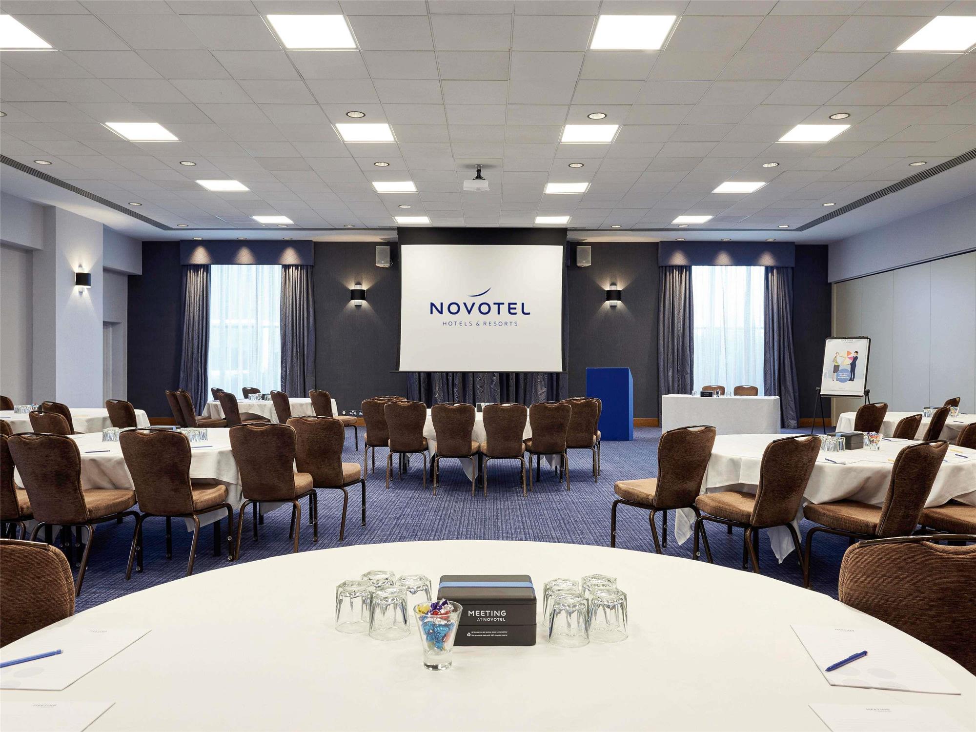 Novotel London Stansted Airport 2