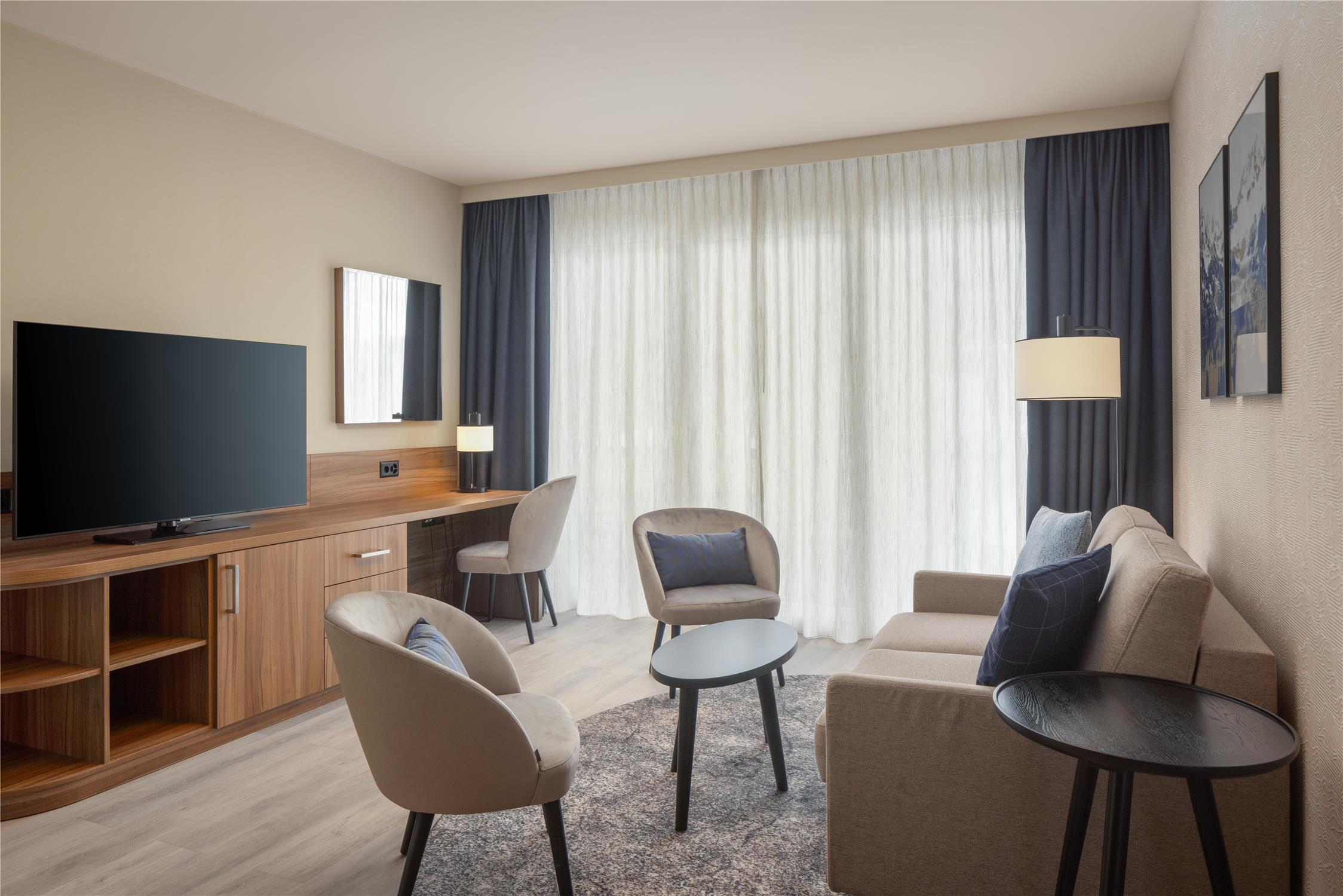 Suite, junior