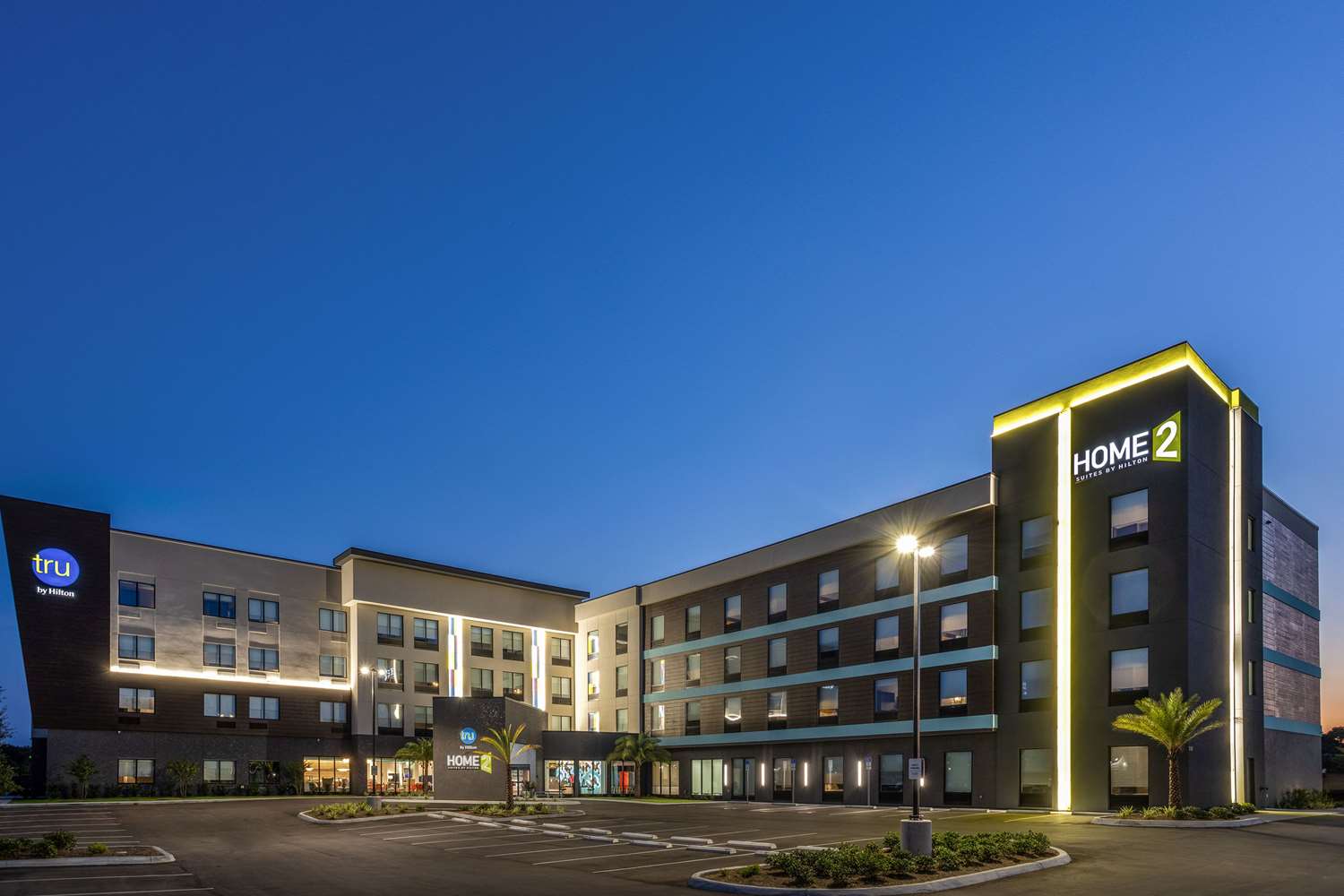 Tru By Hilton Pensacola Airport Medical Center 2