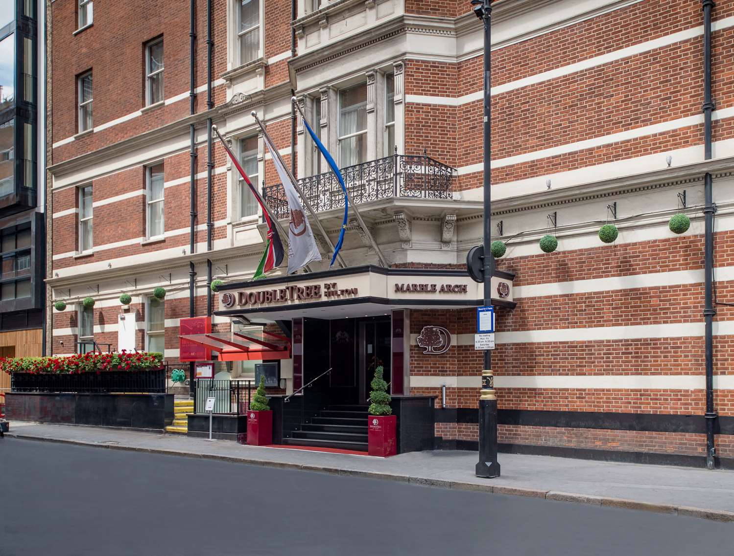 DoubleTree by Hilton London - Marble Arch 1