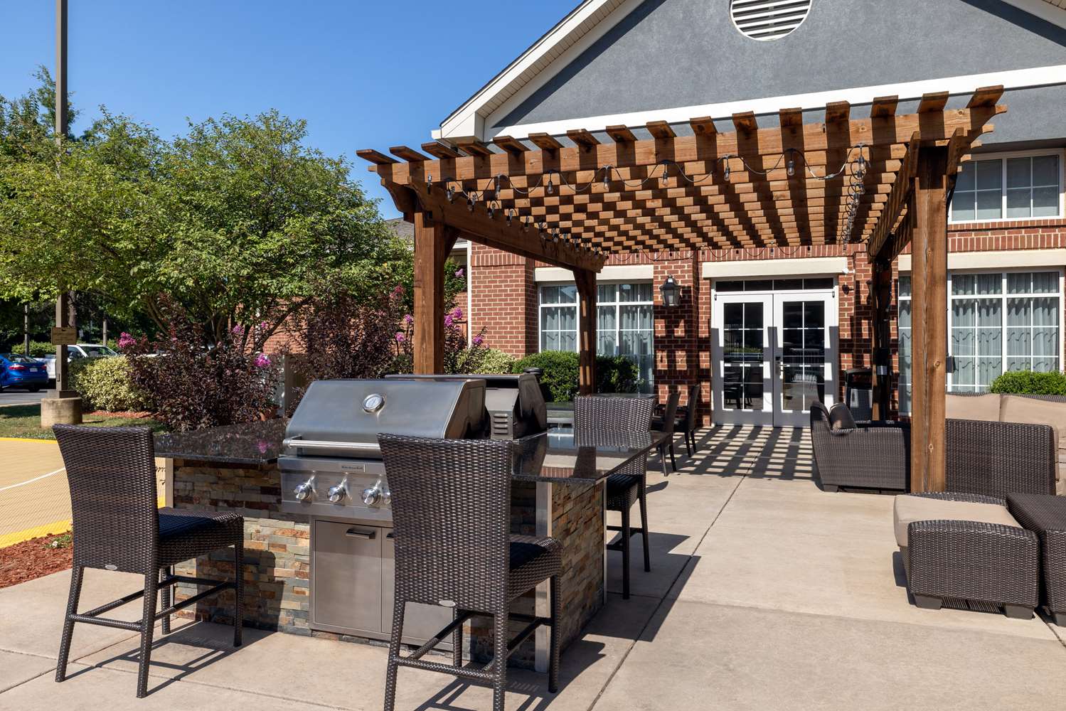 Homewood Suites by Hilton Fredericksburg 2