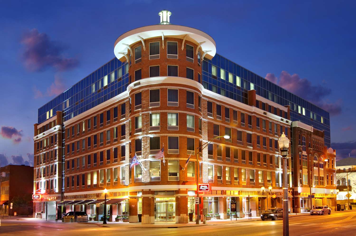 Hampton Inn & Suites Columbus-Downtown 1