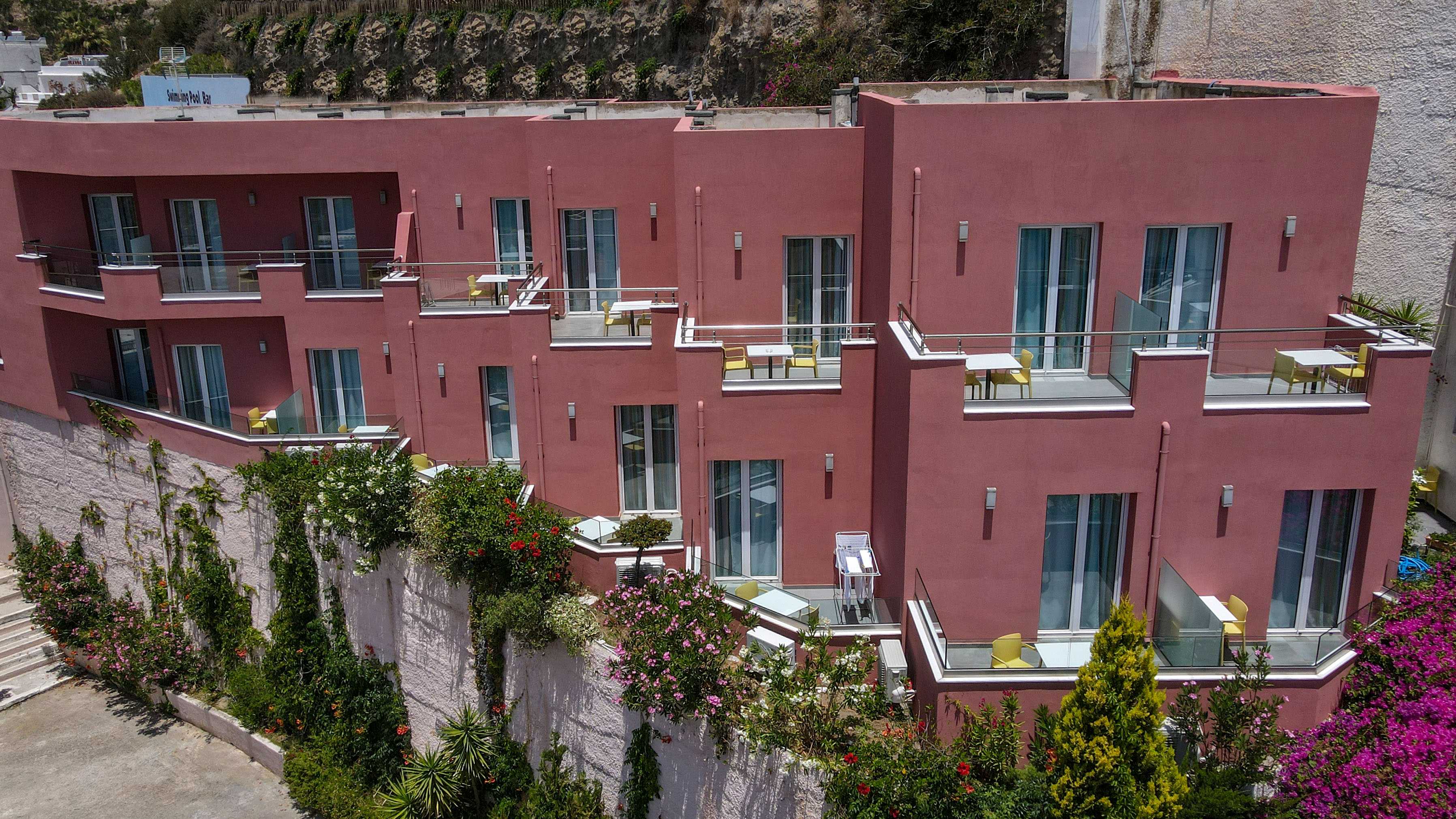 Montpellier - Matala - Petra Hotel - Matala