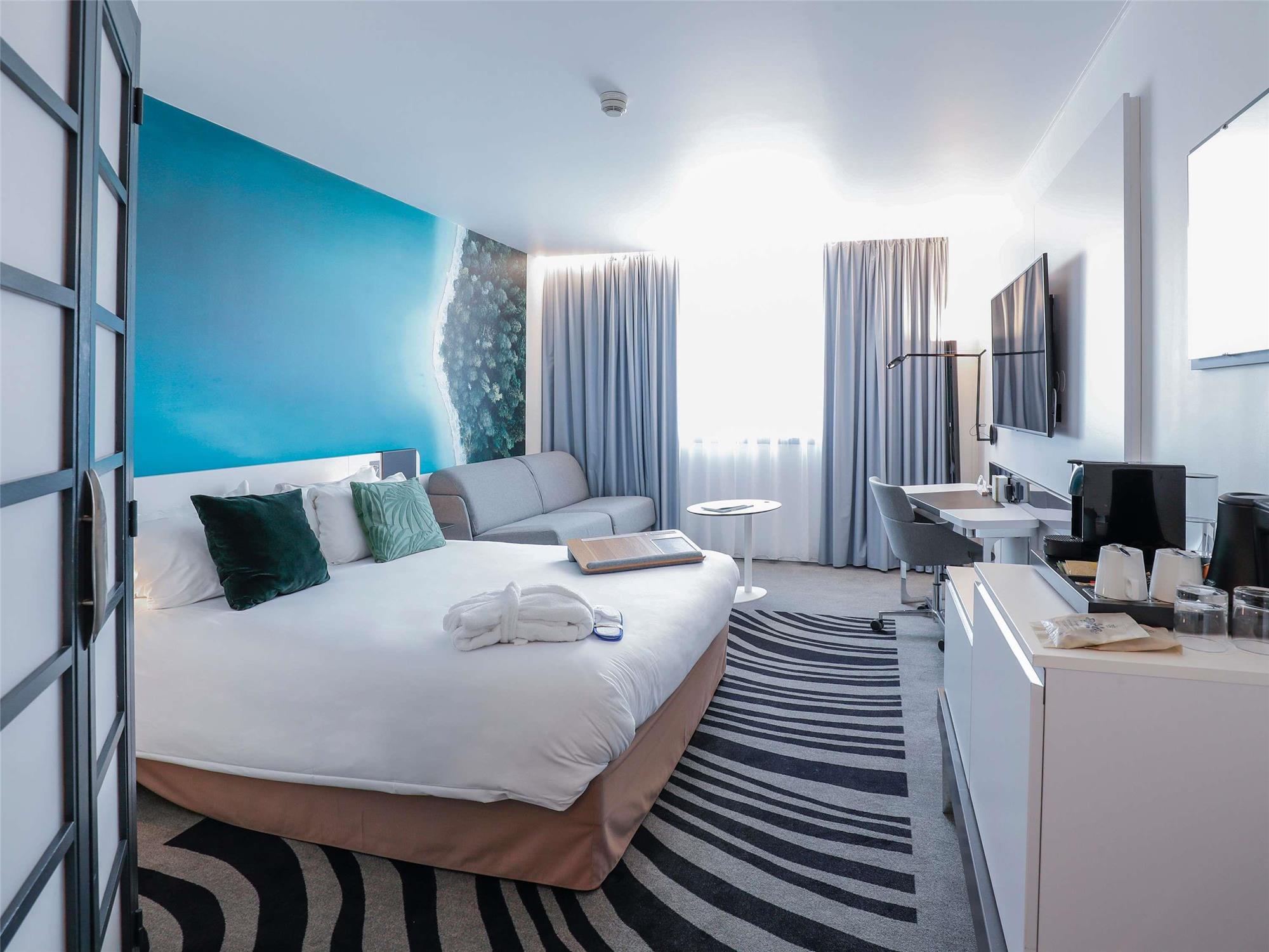 Novotel Luxembourg Centre 1