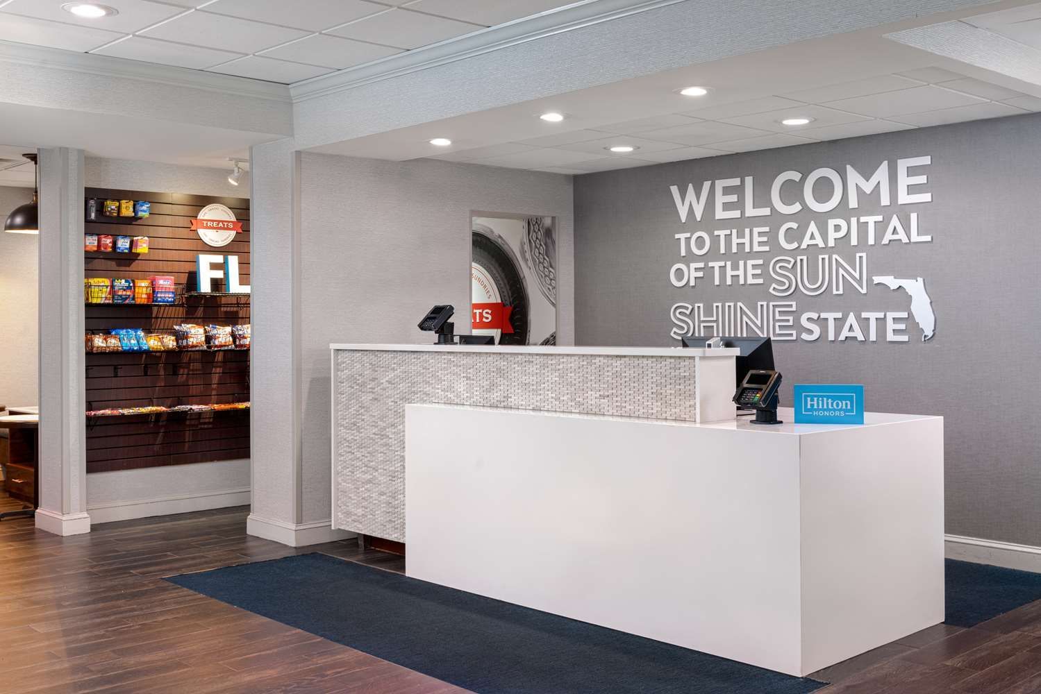 Hampton Inn Tallahassee-Central 1