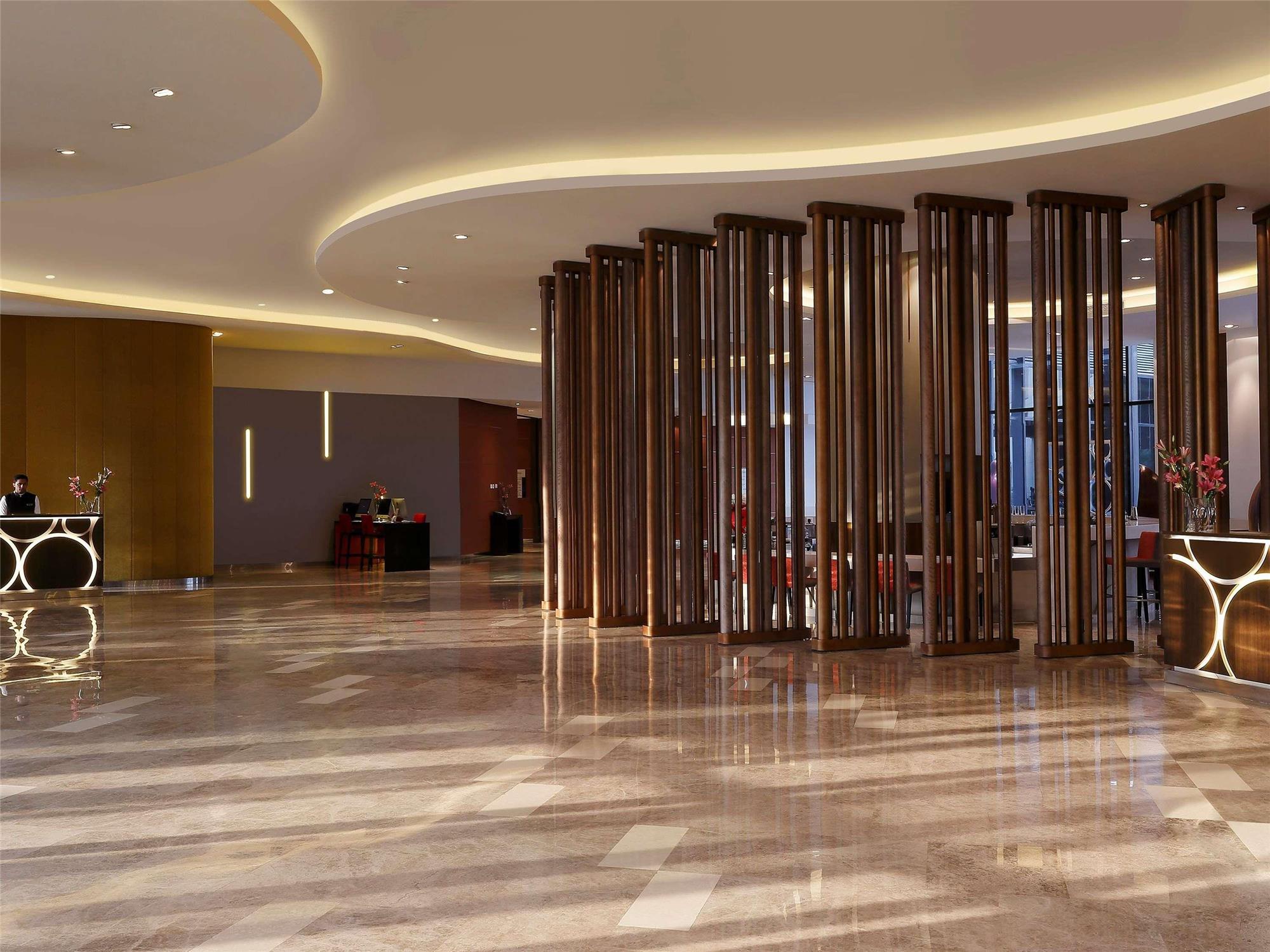 Novotel New Delhi Aerocity 2
