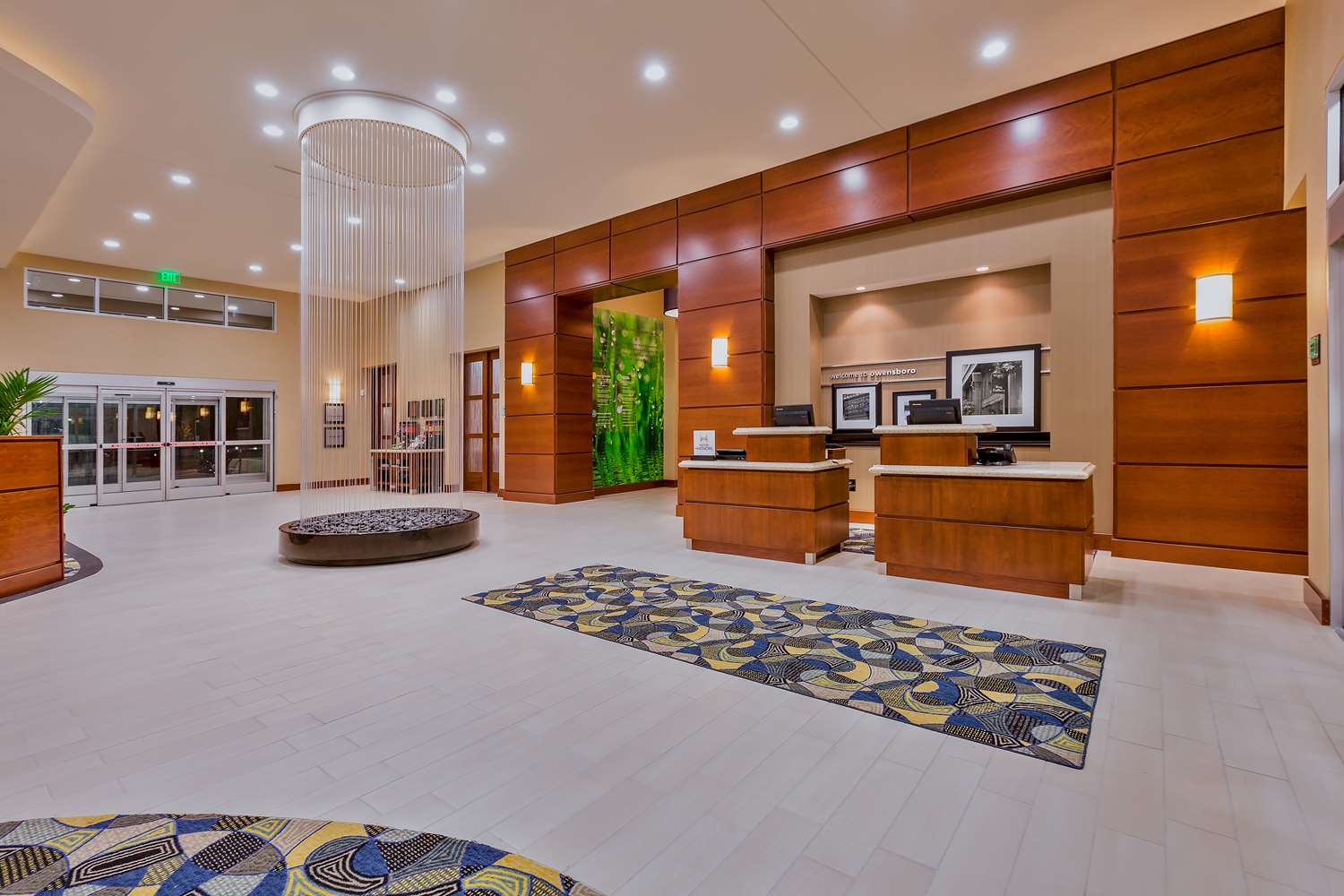 Hampton Inn & Suites Downtown Owensboro/Waterfront 2