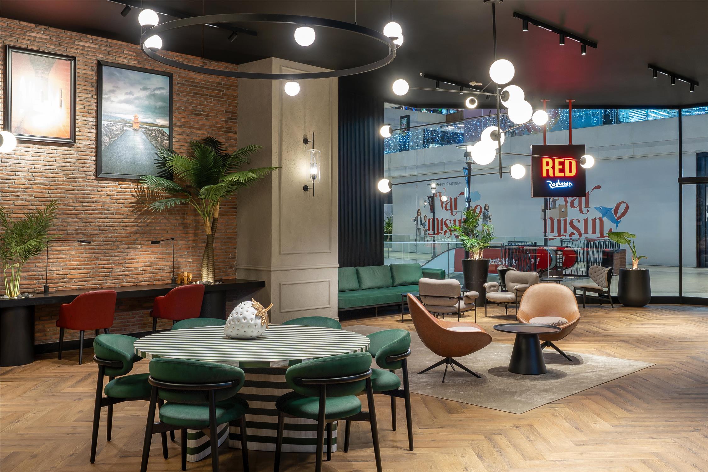 Radisson RED Izmir Point Bornova 2