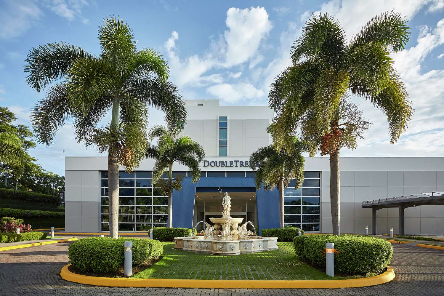 DoubleTree by Hilton Managua 2