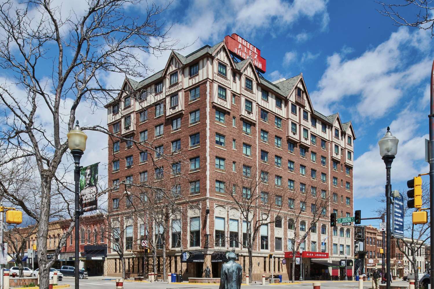 Hotel Alex Johnson Rapid City, Curio Collection by Hilton 1