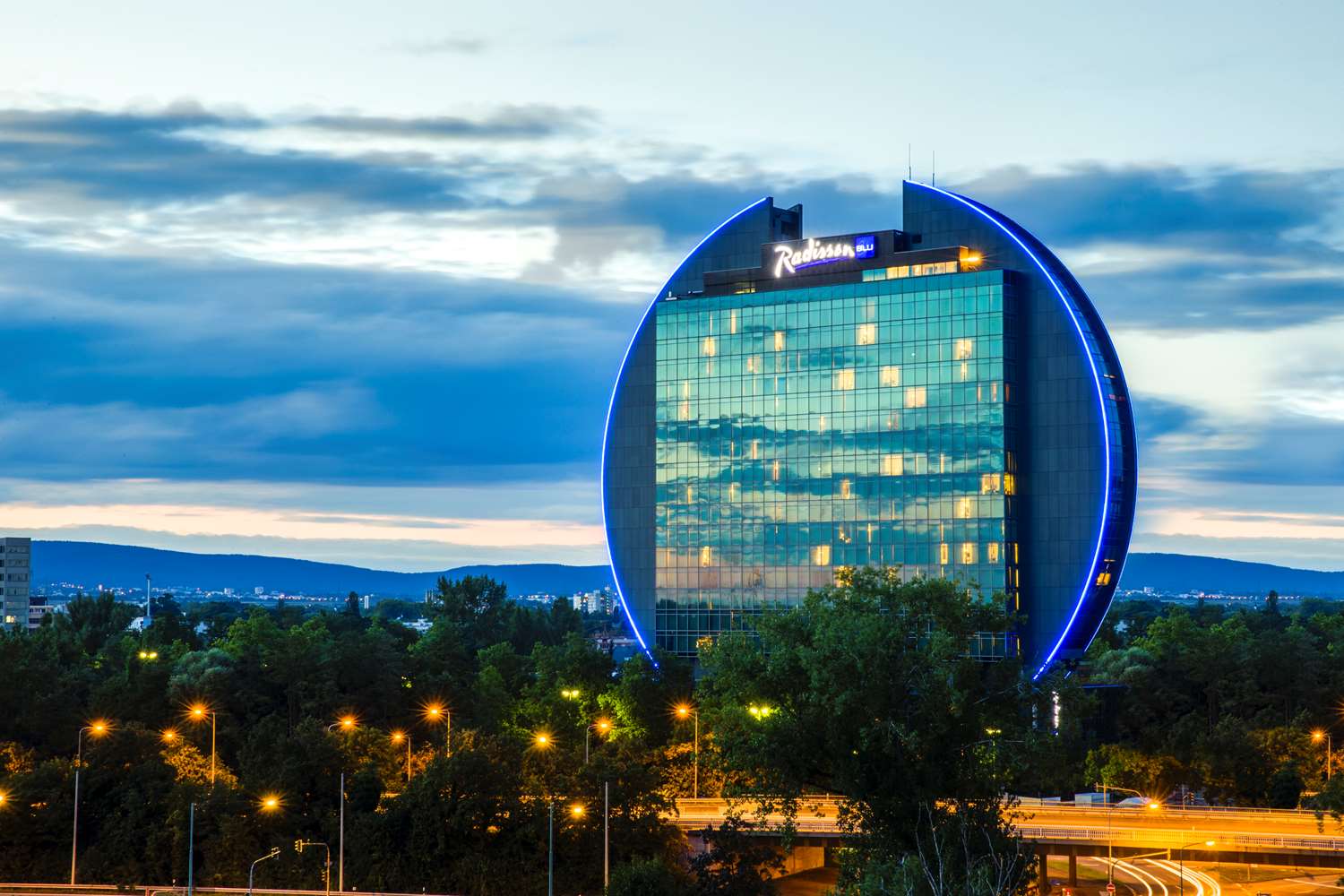 Radisson Blu Hotel Frankfurt 2