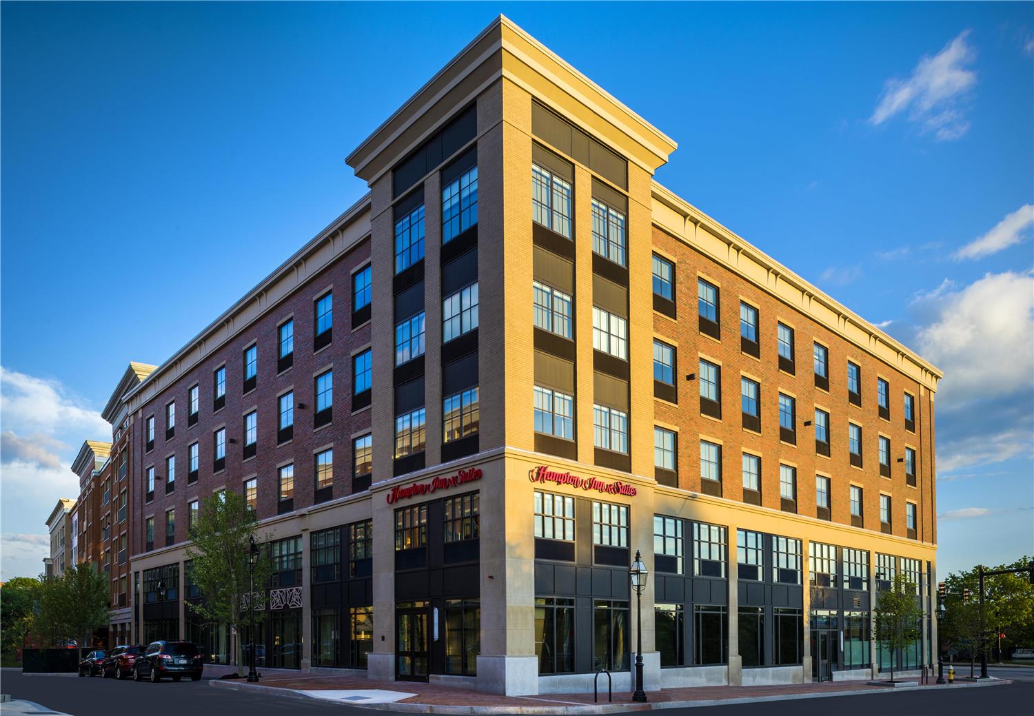 Hampton Inn & Suites Portsmouth Downtown 1