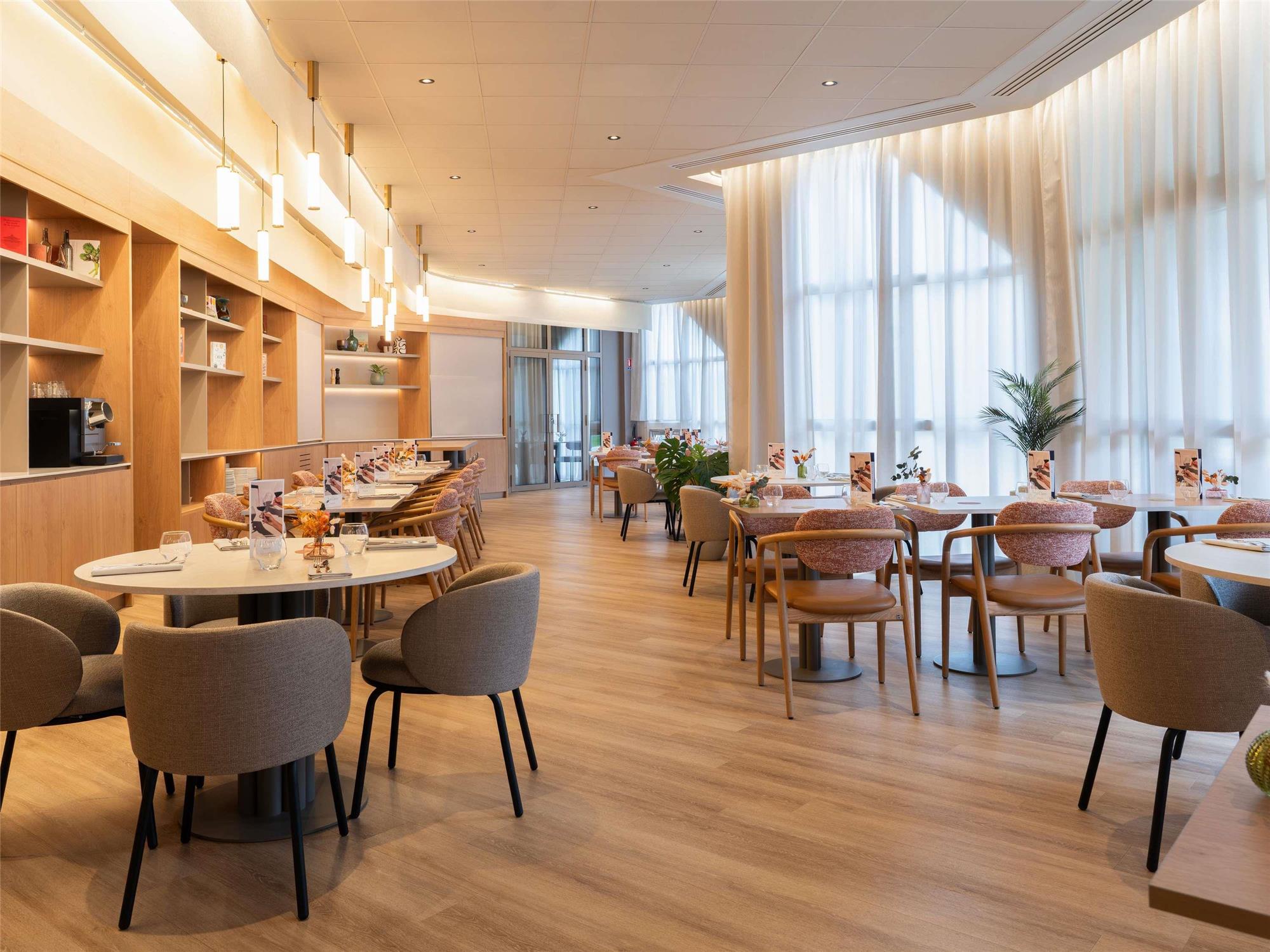 Mercure Tours Nord 2