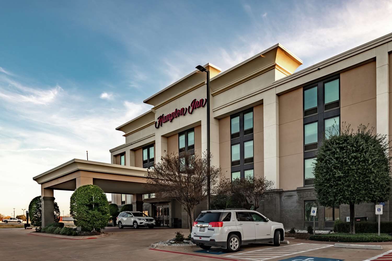 Hampton Inn Waco 2