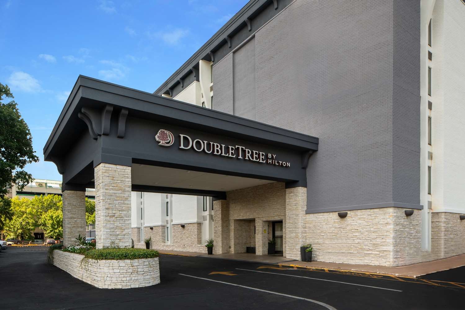 DoubleTree by Hilton Montgomery Downtown 1