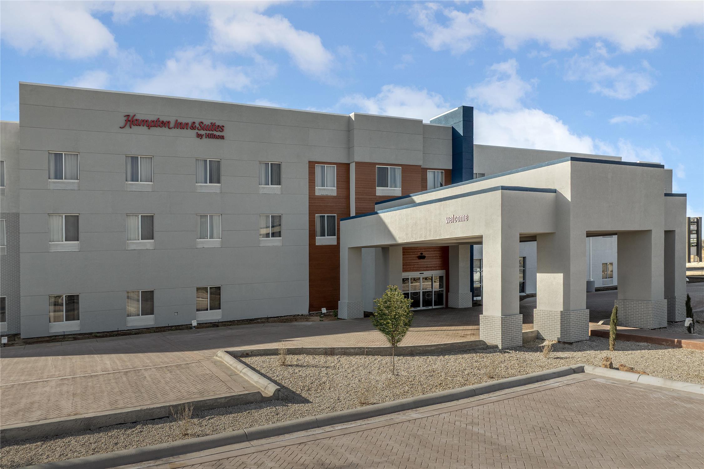 Hampton Inn & Suites Roswell 1