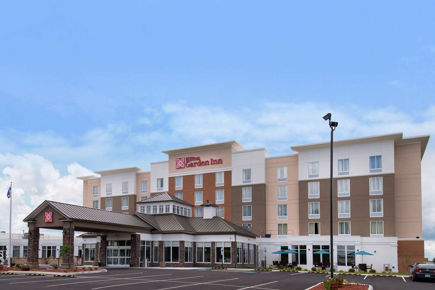 Hilton Garden Inn Bristol 1