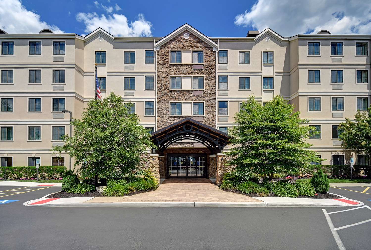 Homewood Suites by Hilton Eatontown 2