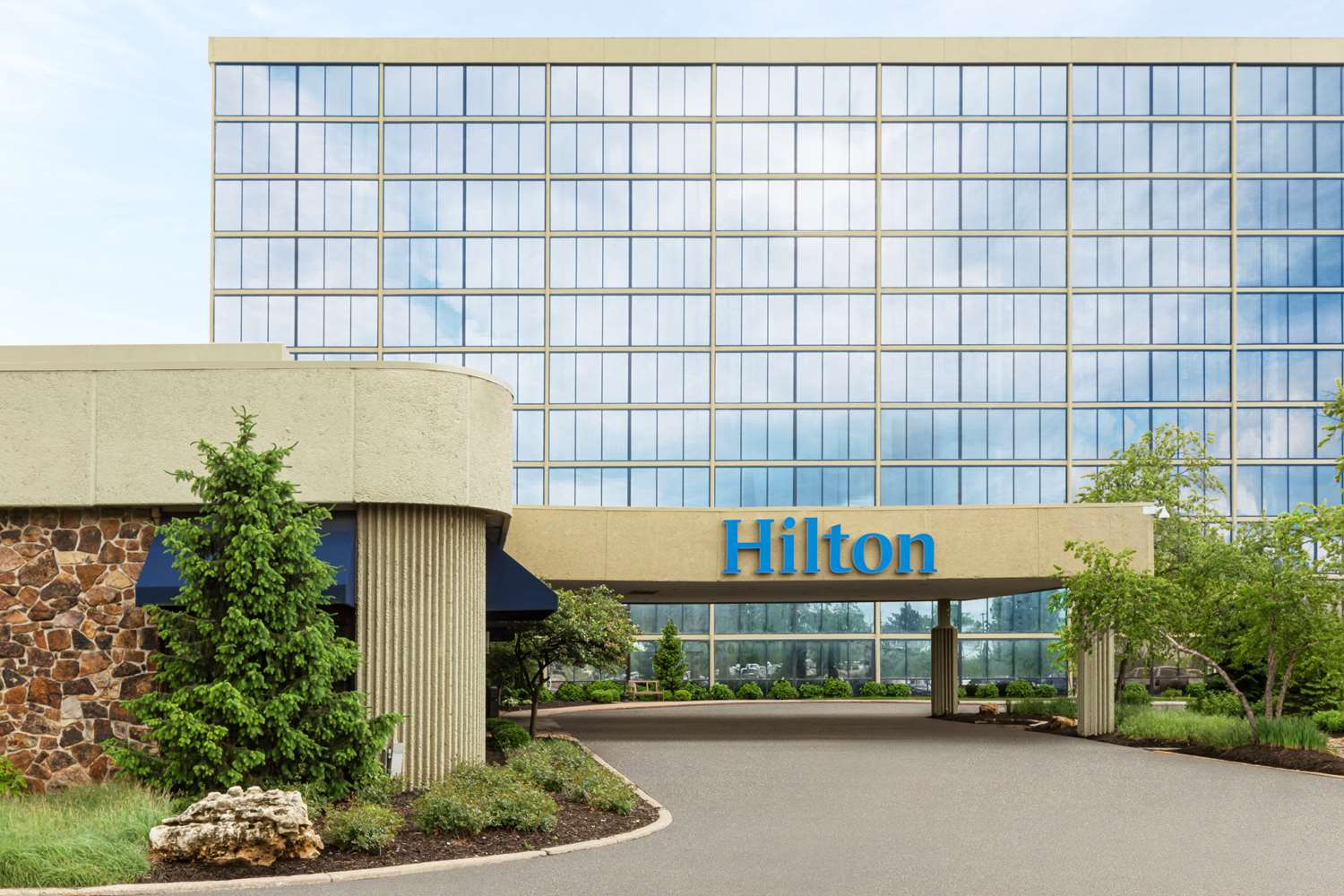 Hilton Kansas City Airport 1