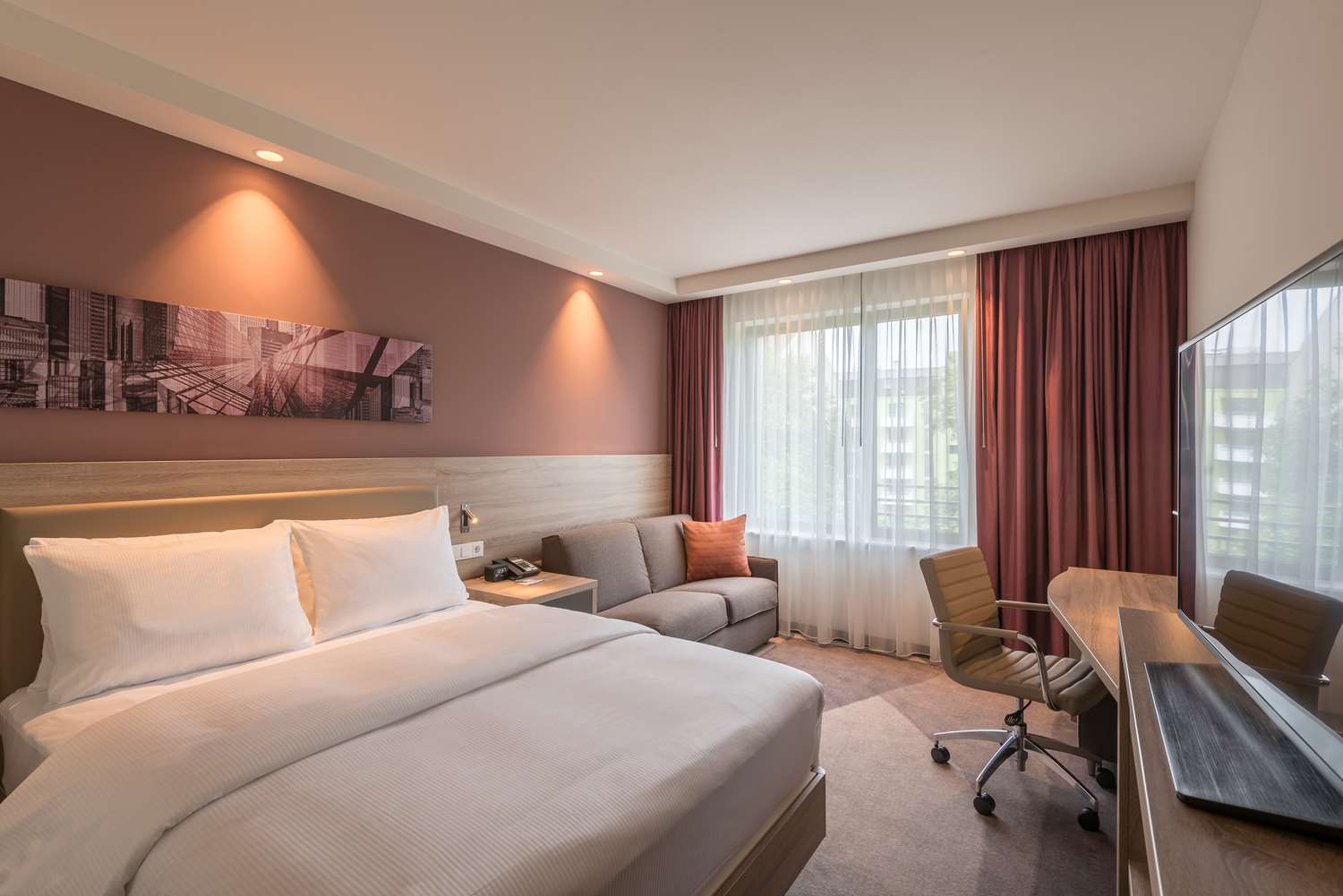 Guest room