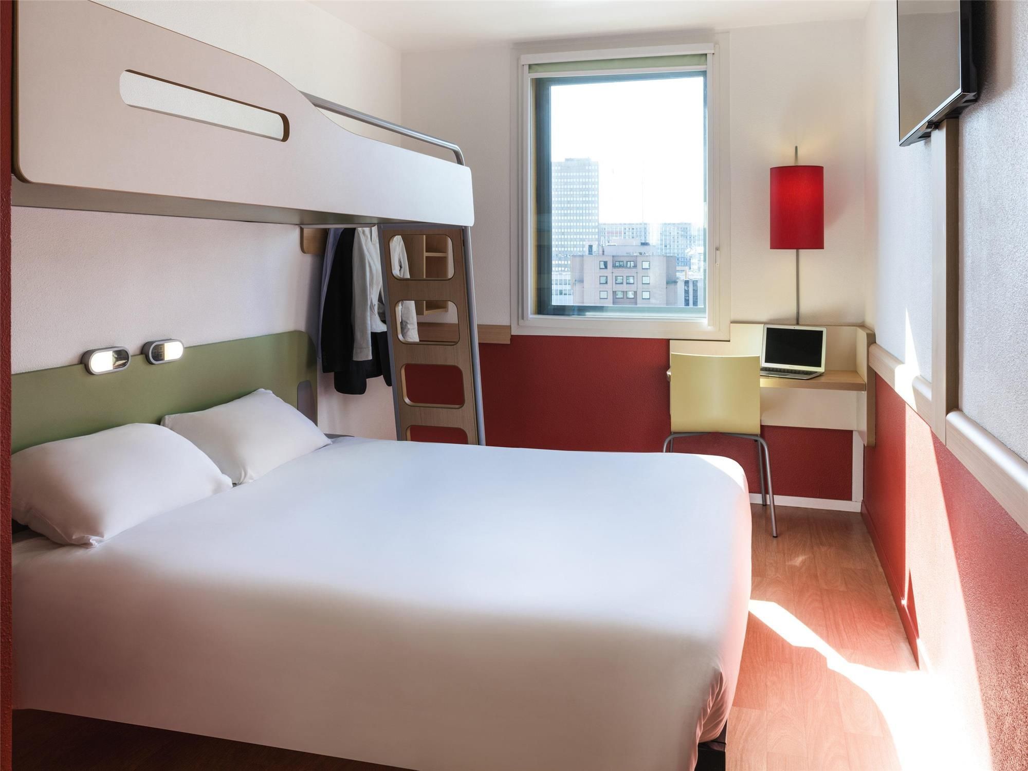 Ibis Budget Lyon Centre - Gare Part Dieu 1