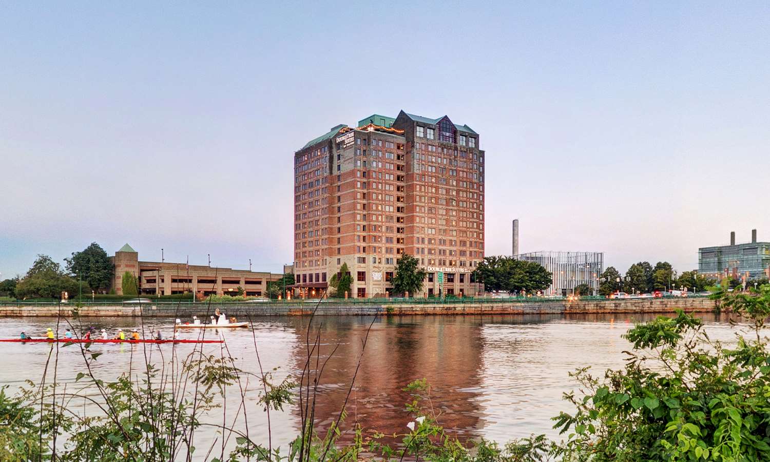 DoubleTree Suites by Hilton Hotel Boston - Cambridge 1