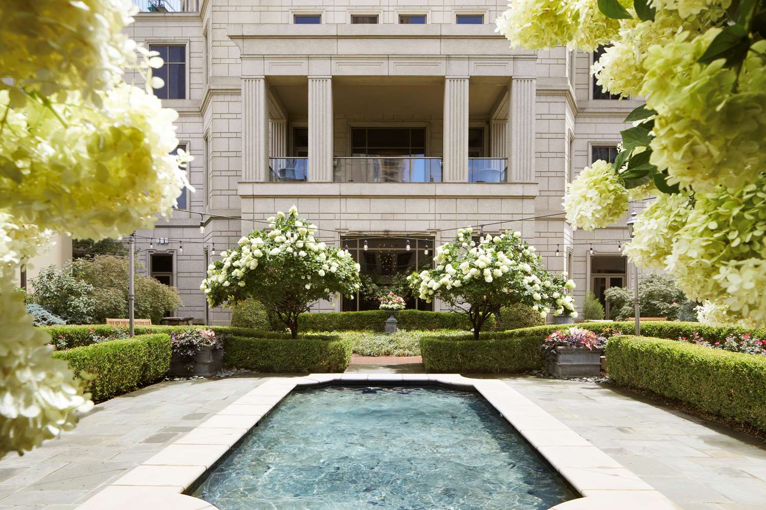 Waldorf Astoria Atlanta Buckhead 1