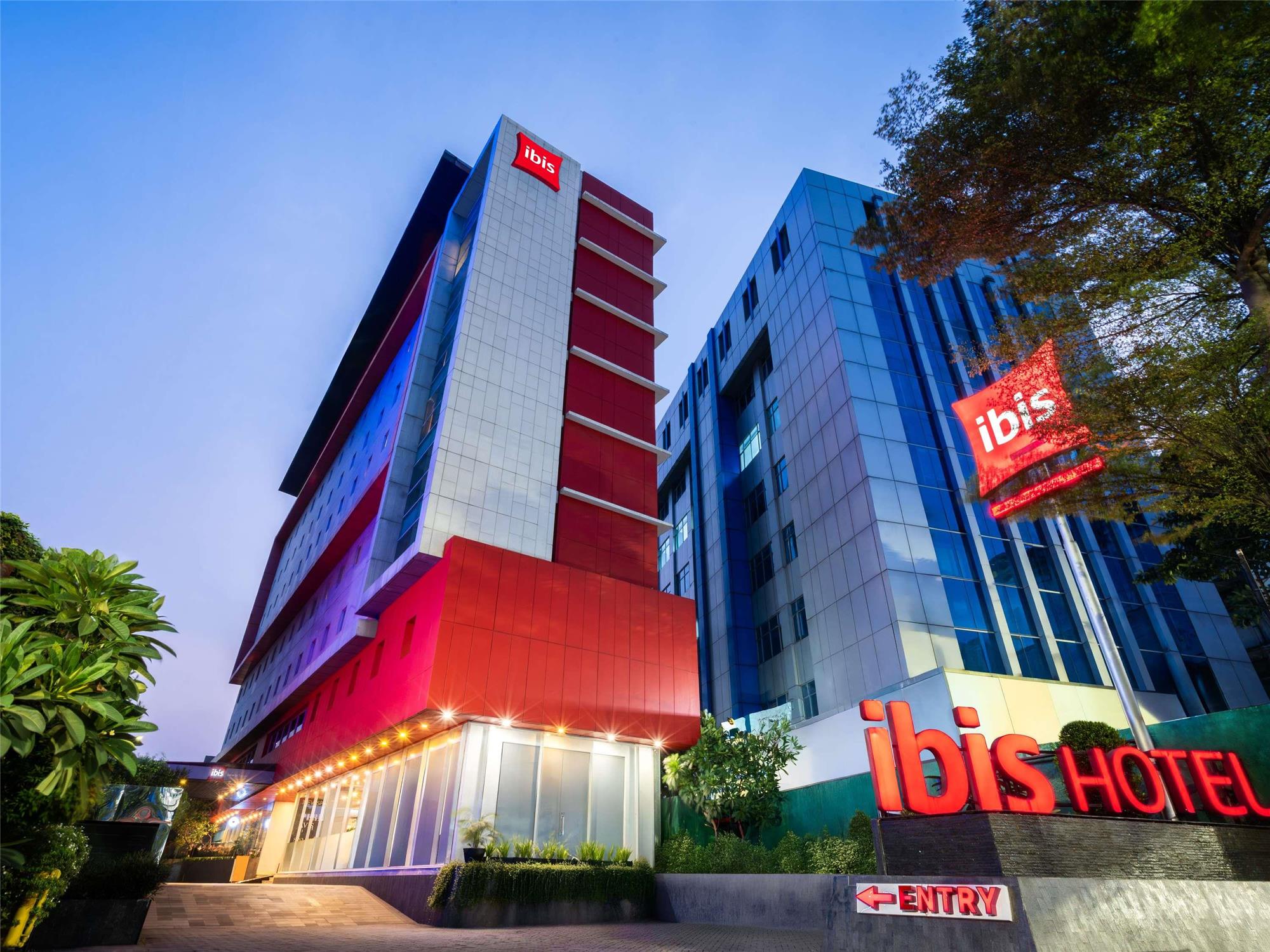 Ibis Jakarta Senen 1