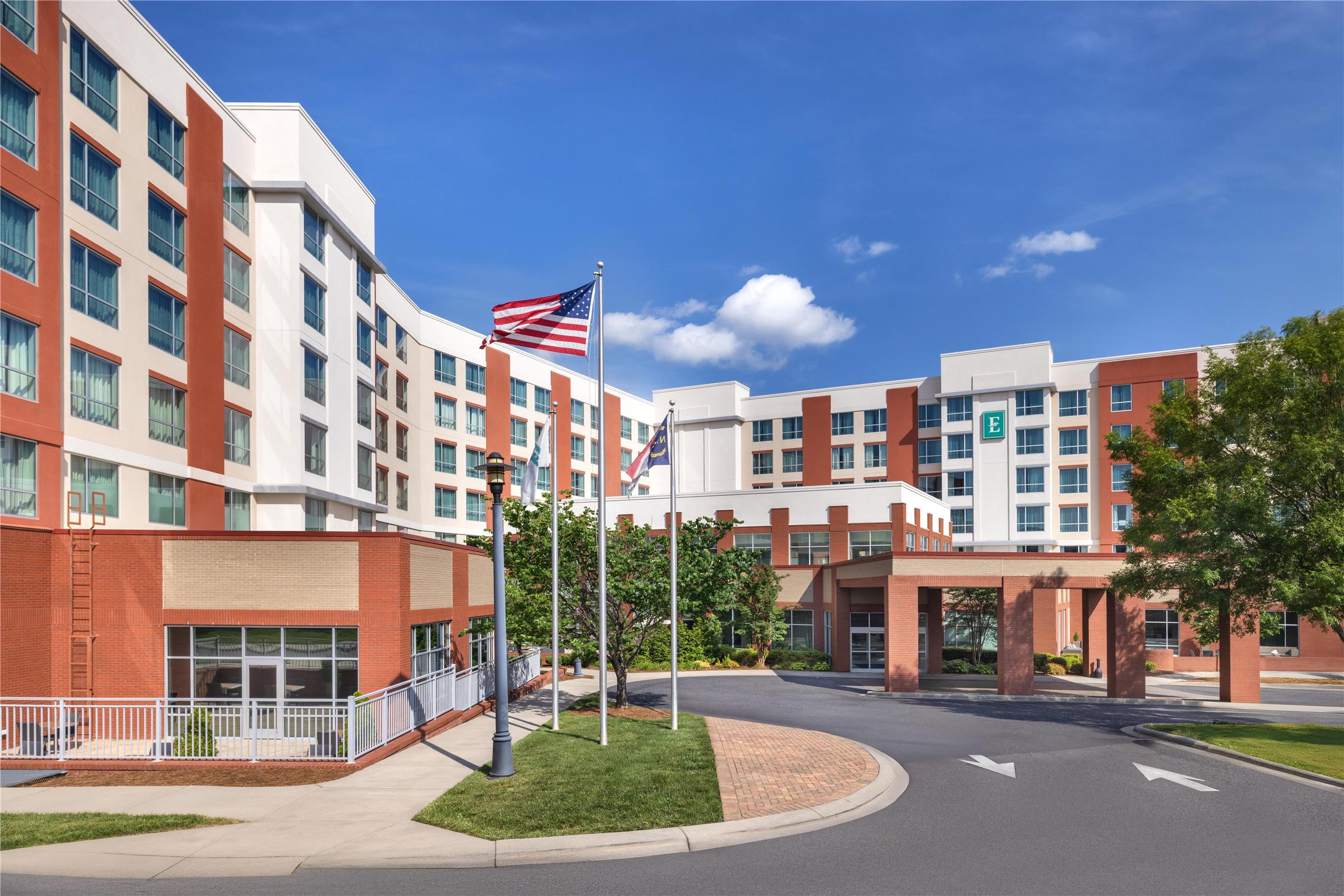Embassy Suites by Hilton Charlotte Ayrsley 1