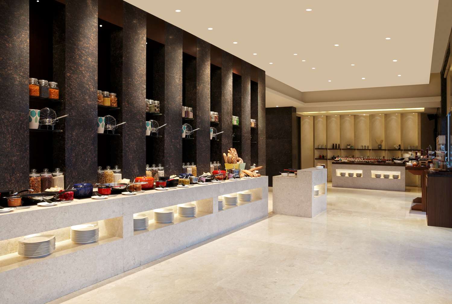DoubleTree by Hilton Pune-Chinchwad 2