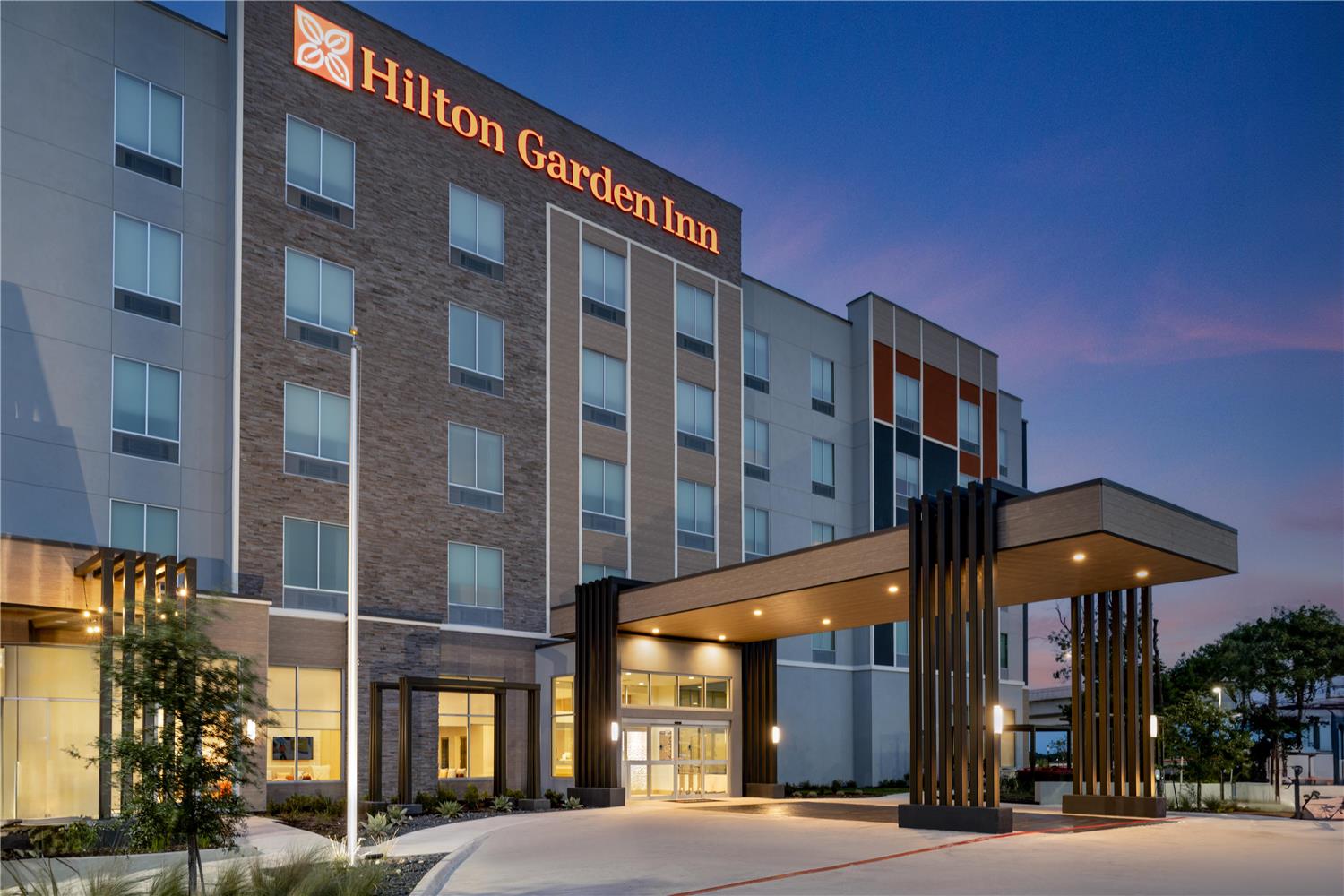 Hilton Garden Inn Austin Central 2