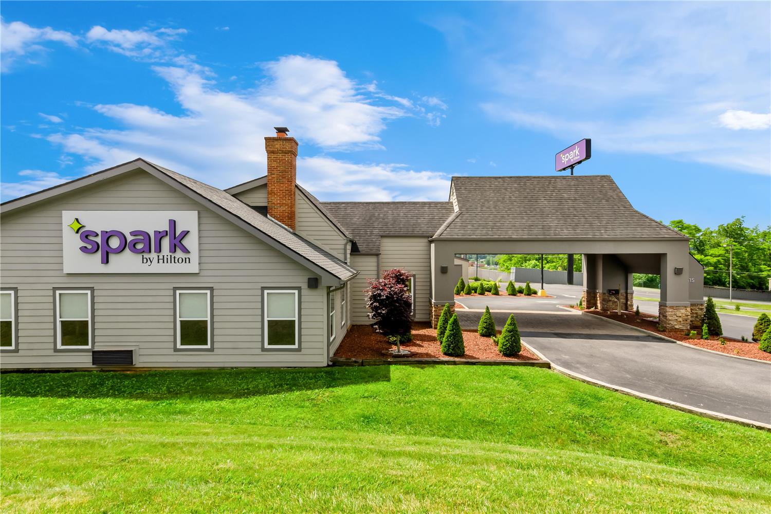 Spark by Hilton Wytheville Holston Rd I 81 1