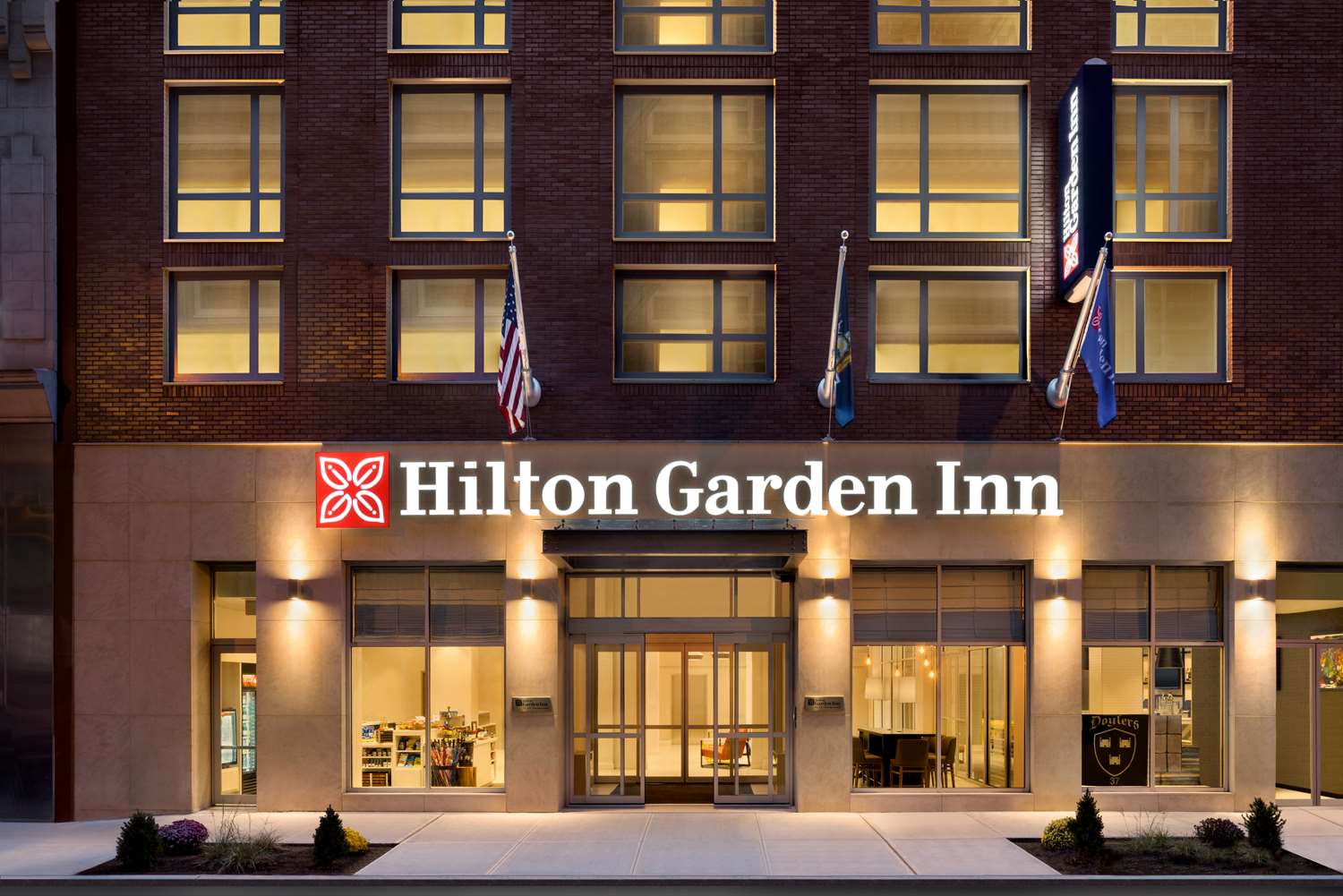 Hilton Garden Inn New York Times Square South 1