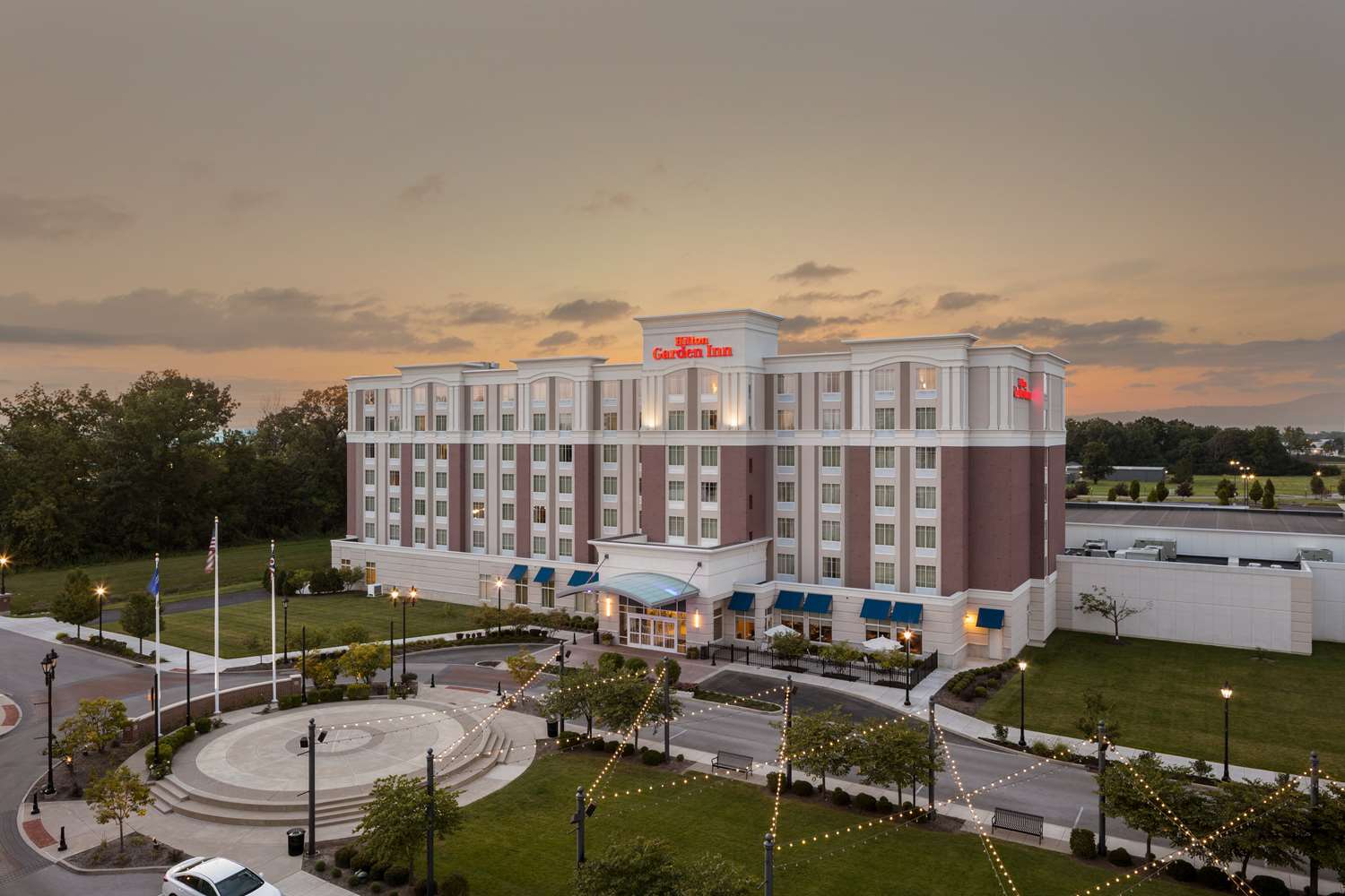 Hilton Garden Inn Toledo Perrysburg 1