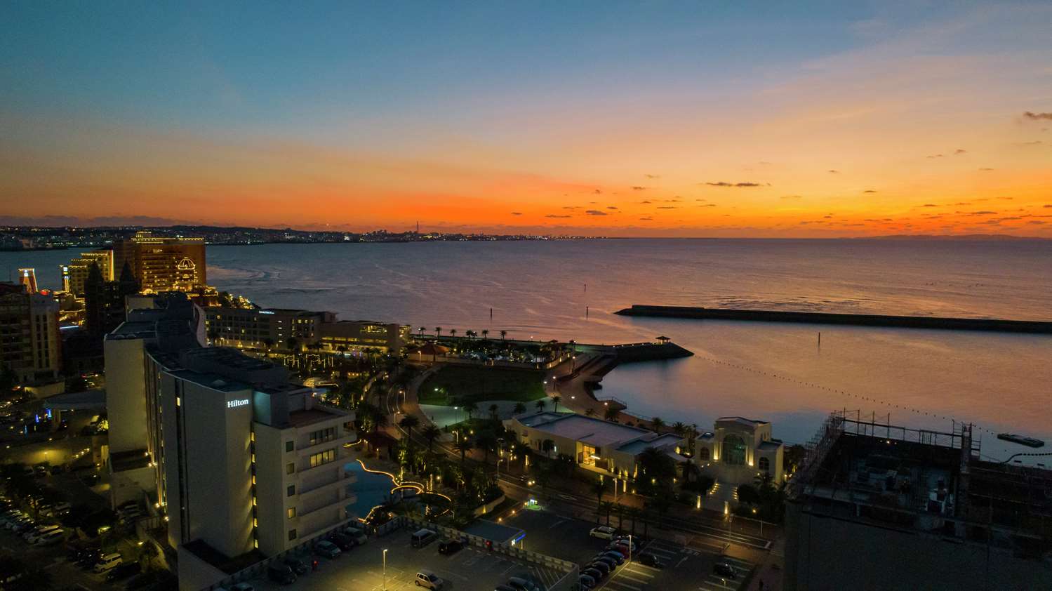 Hilton Okinawa Chatan Resort 2