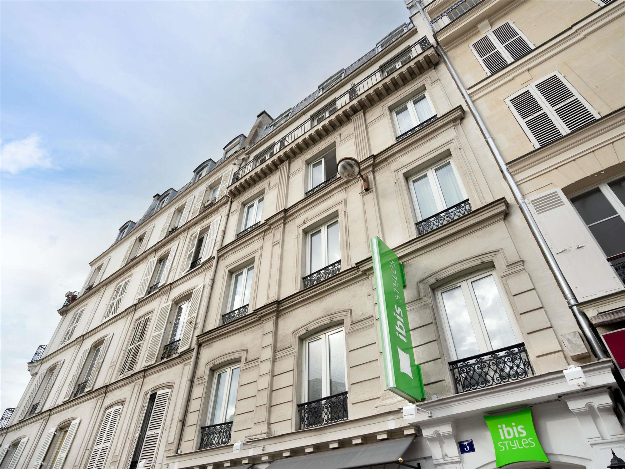 ibis styles Paris Montmartre Batignolles 2