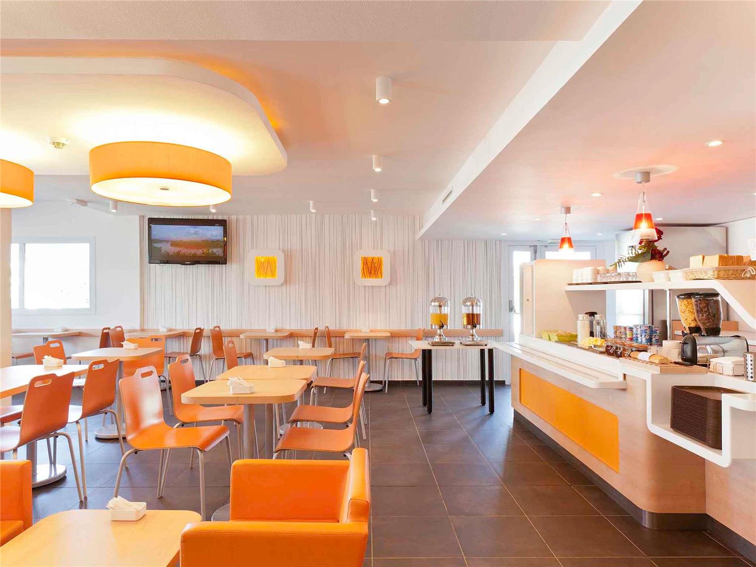 Ibis Budget Roanne Hôtel 1