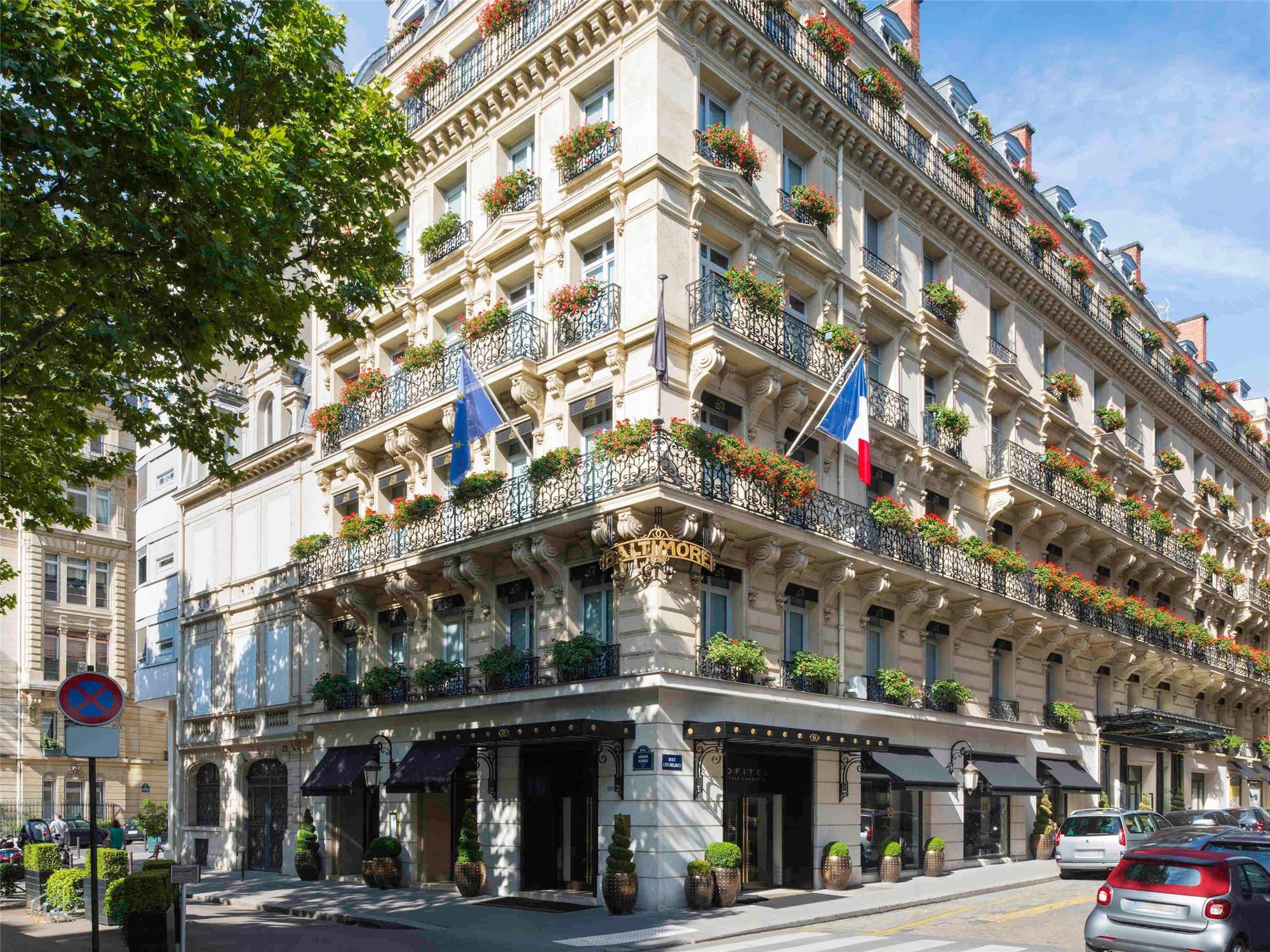 Sofitel Paris Baltimore Tour Eiffel 1