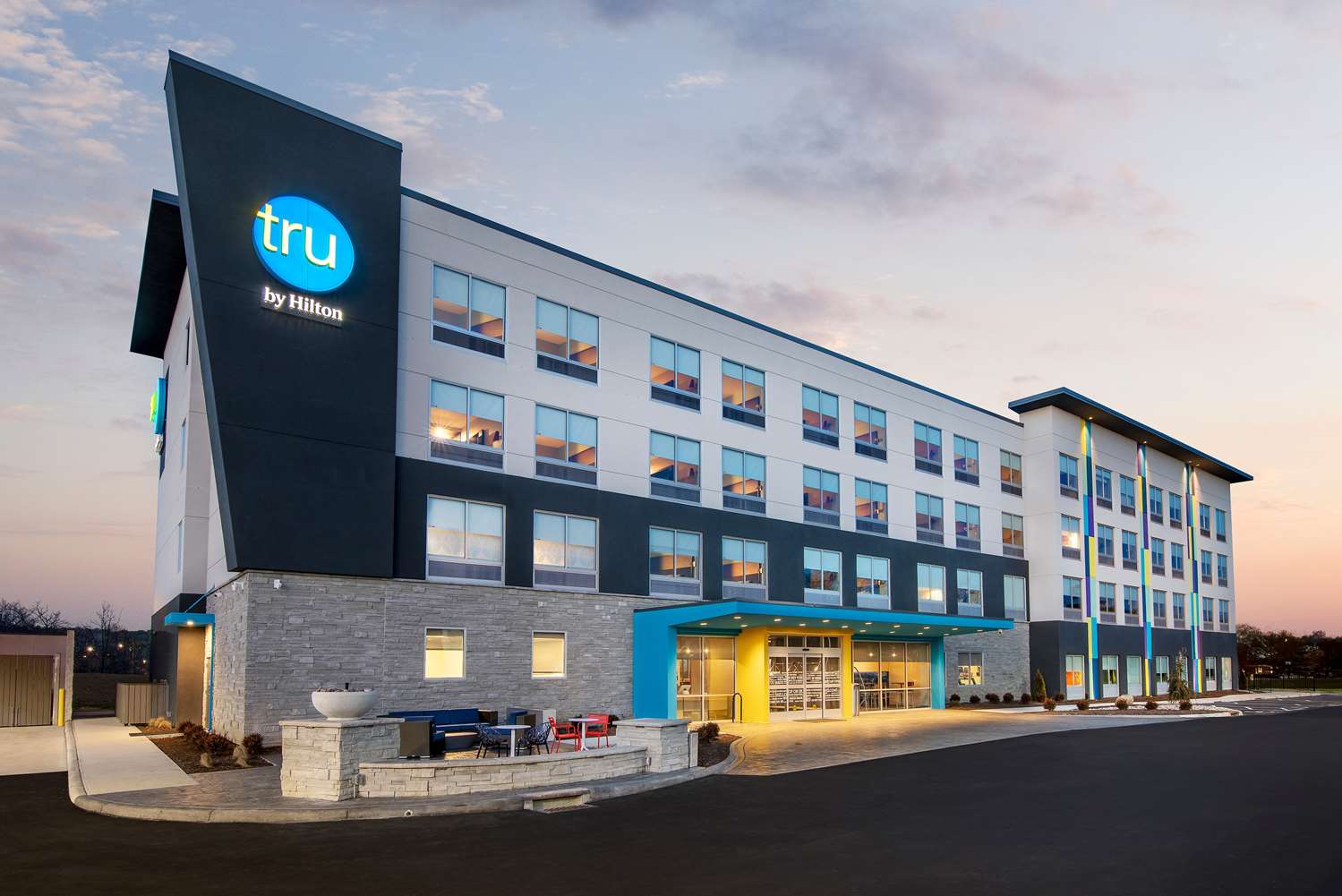 Tru By Hilton Sharonville, OH 2