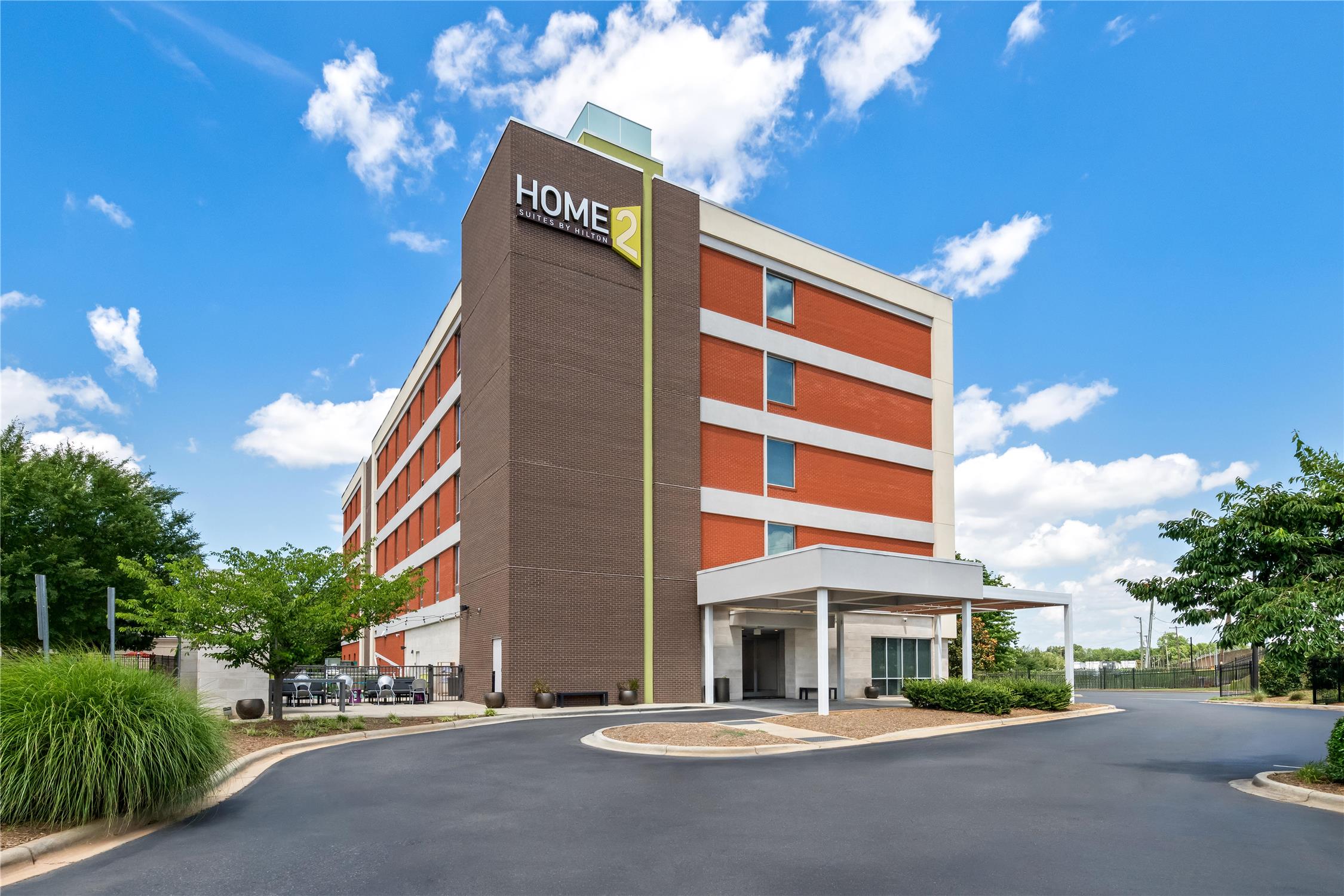 Home2 Suites by Hilton Charlotte Airport 1
