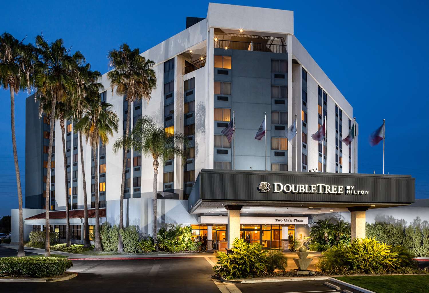 DoubleTree by Hilton Carson 1