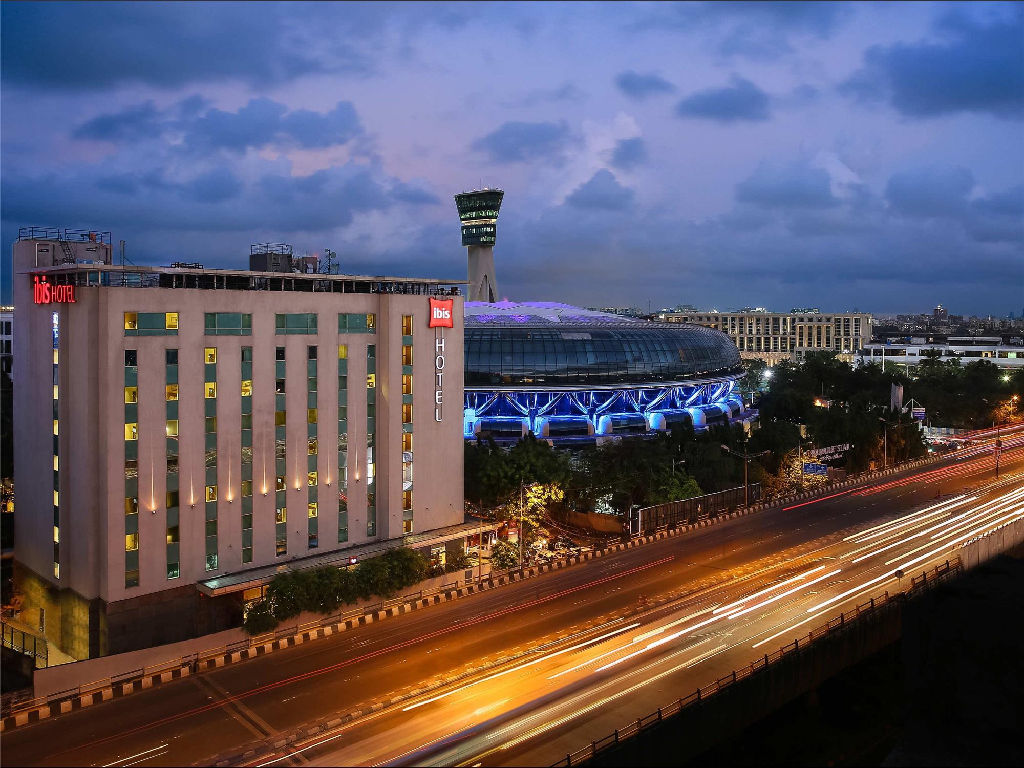 ibis Mumbai Airport - An Accor Brand 1