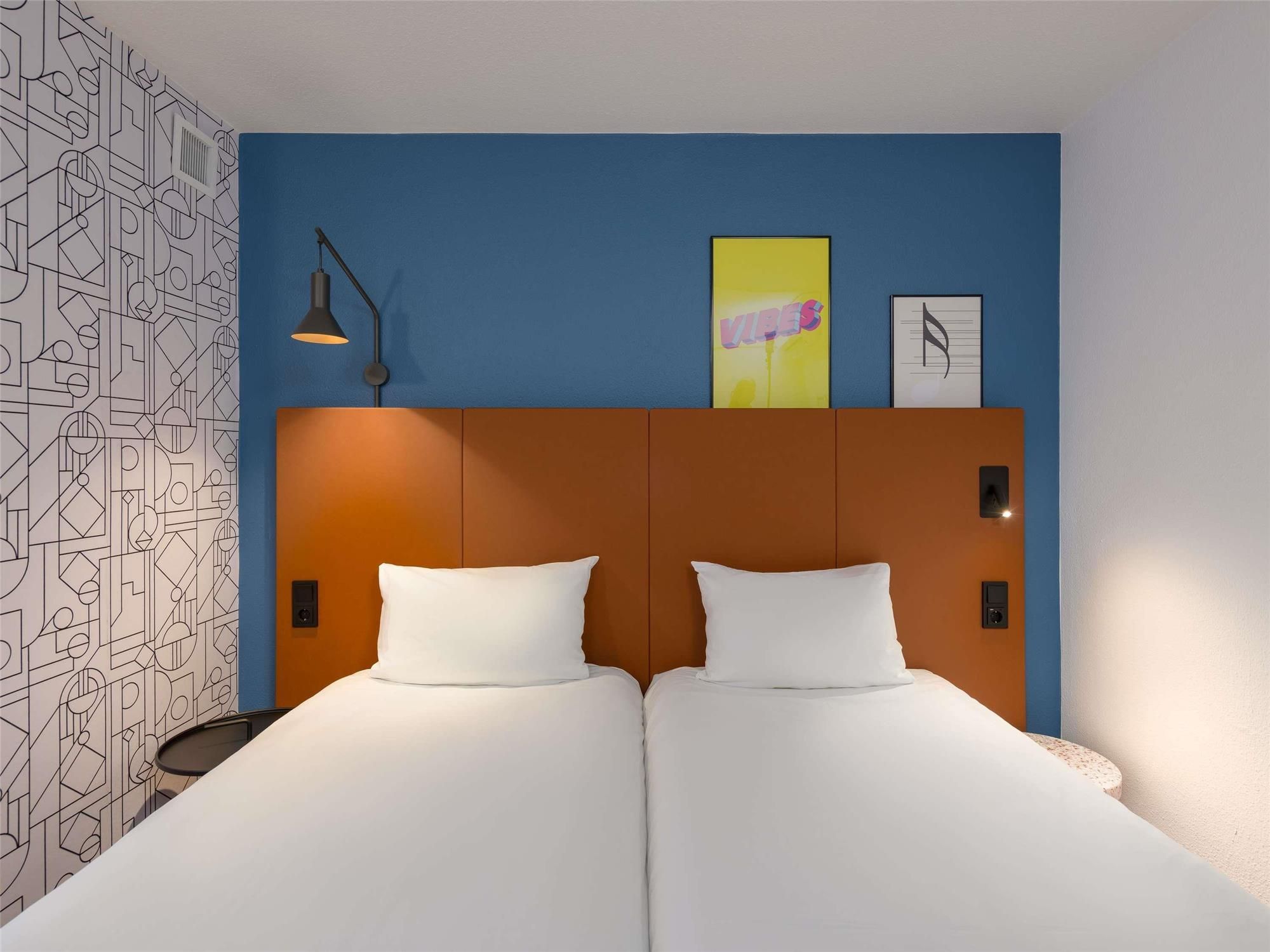 Zimmer mit 2 einzelbetten