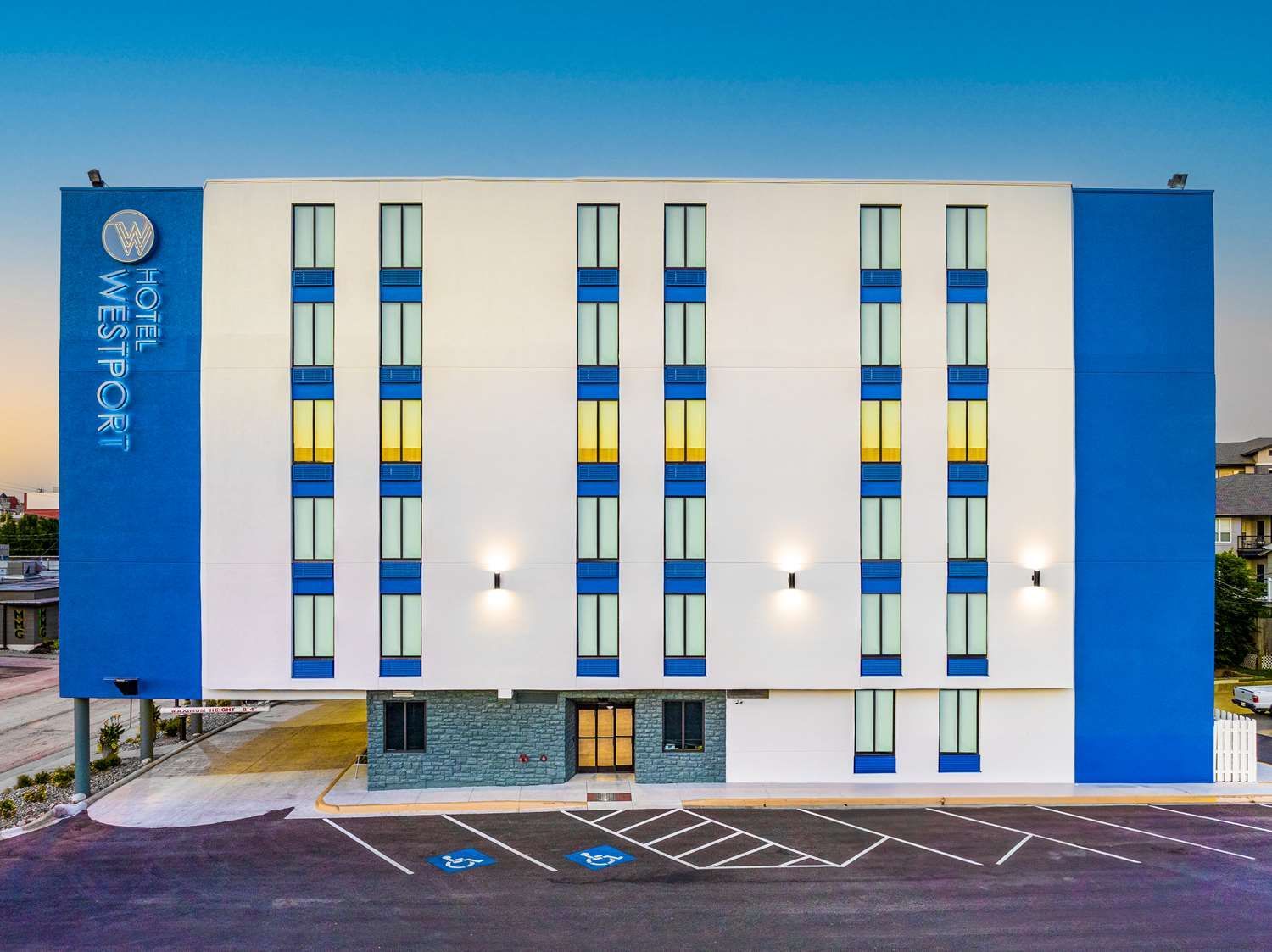 Hotel Westport Kansas City, Tapestry Collection by Hilton 1