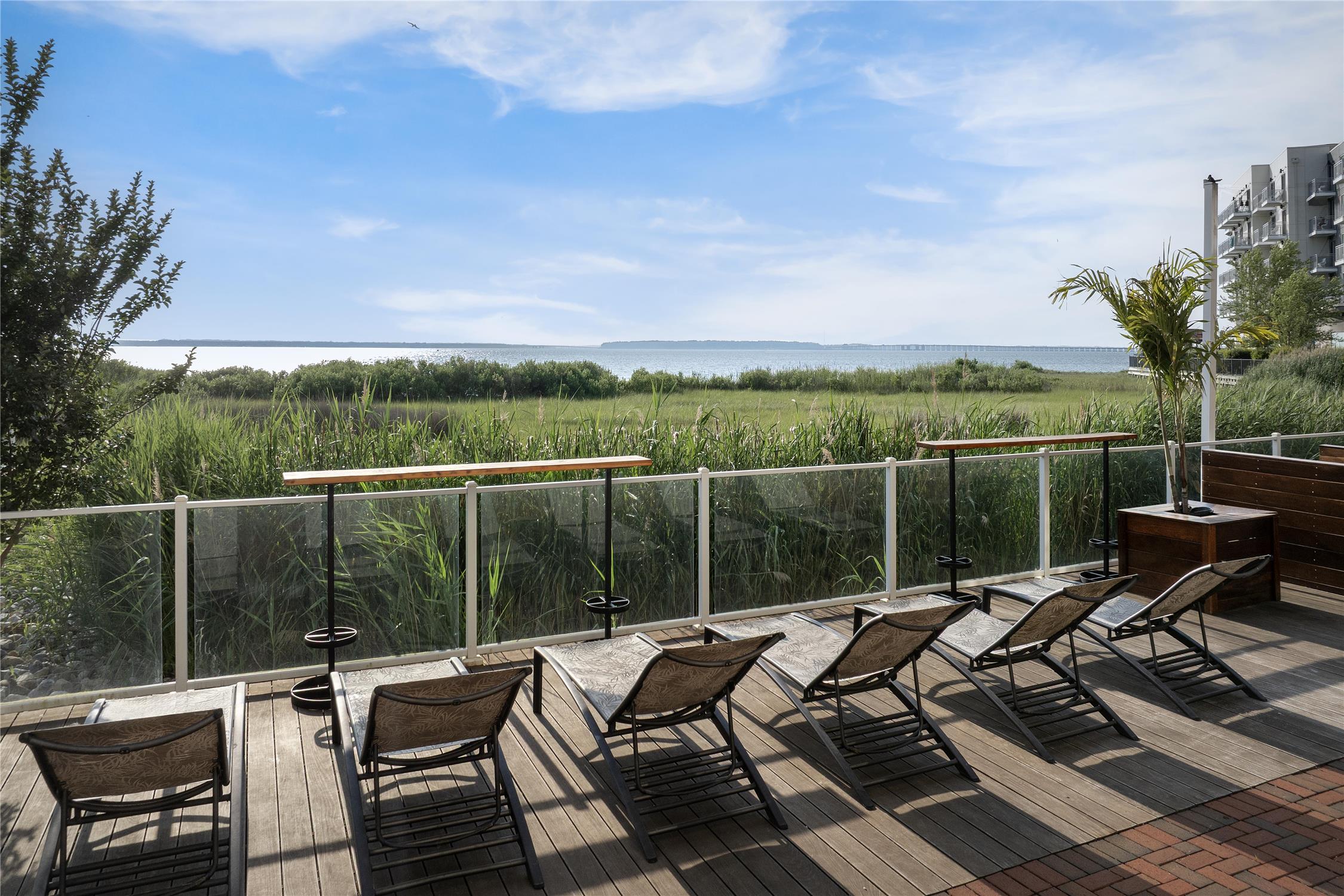 Hampton Inn & Suites Ocean City/Bayfront-Convention Center 2