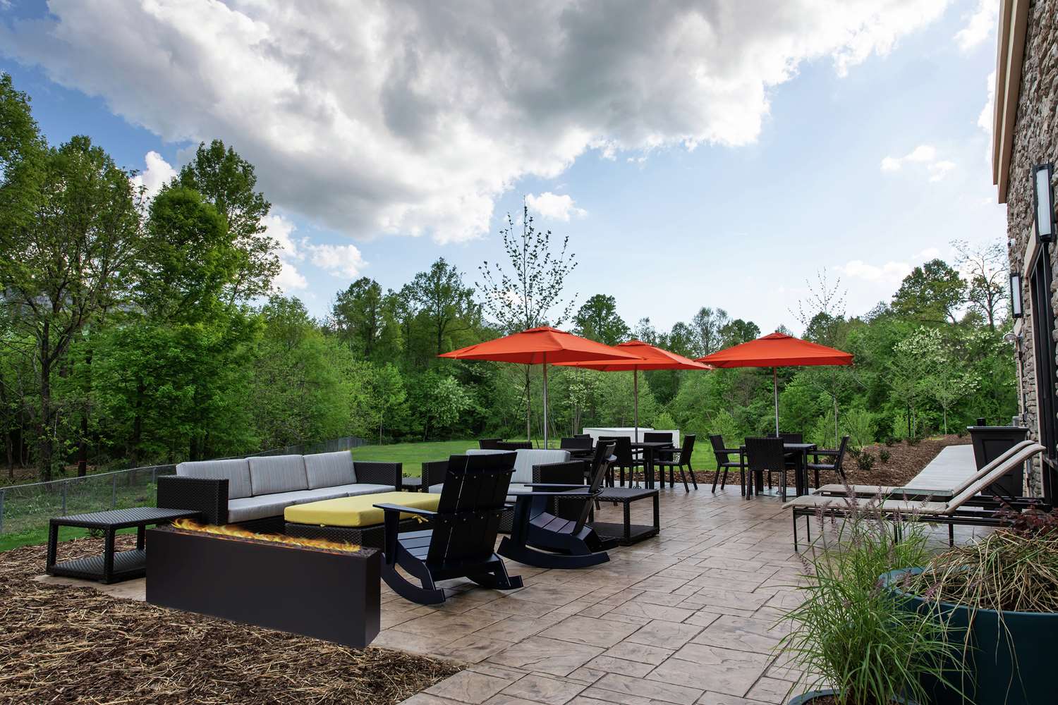 Hampton Inn Black Mountain 2